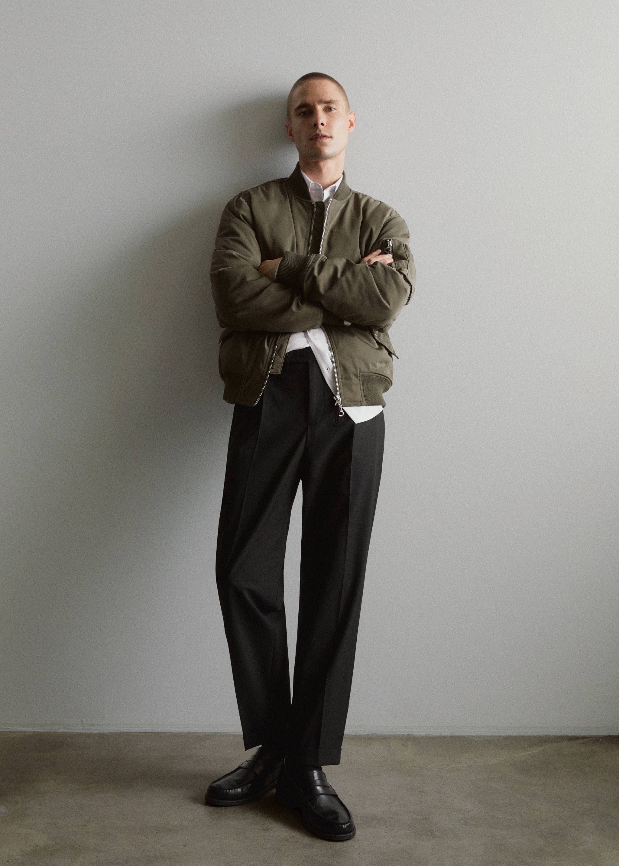 Slim-fit suit trousers - Details of the article 3