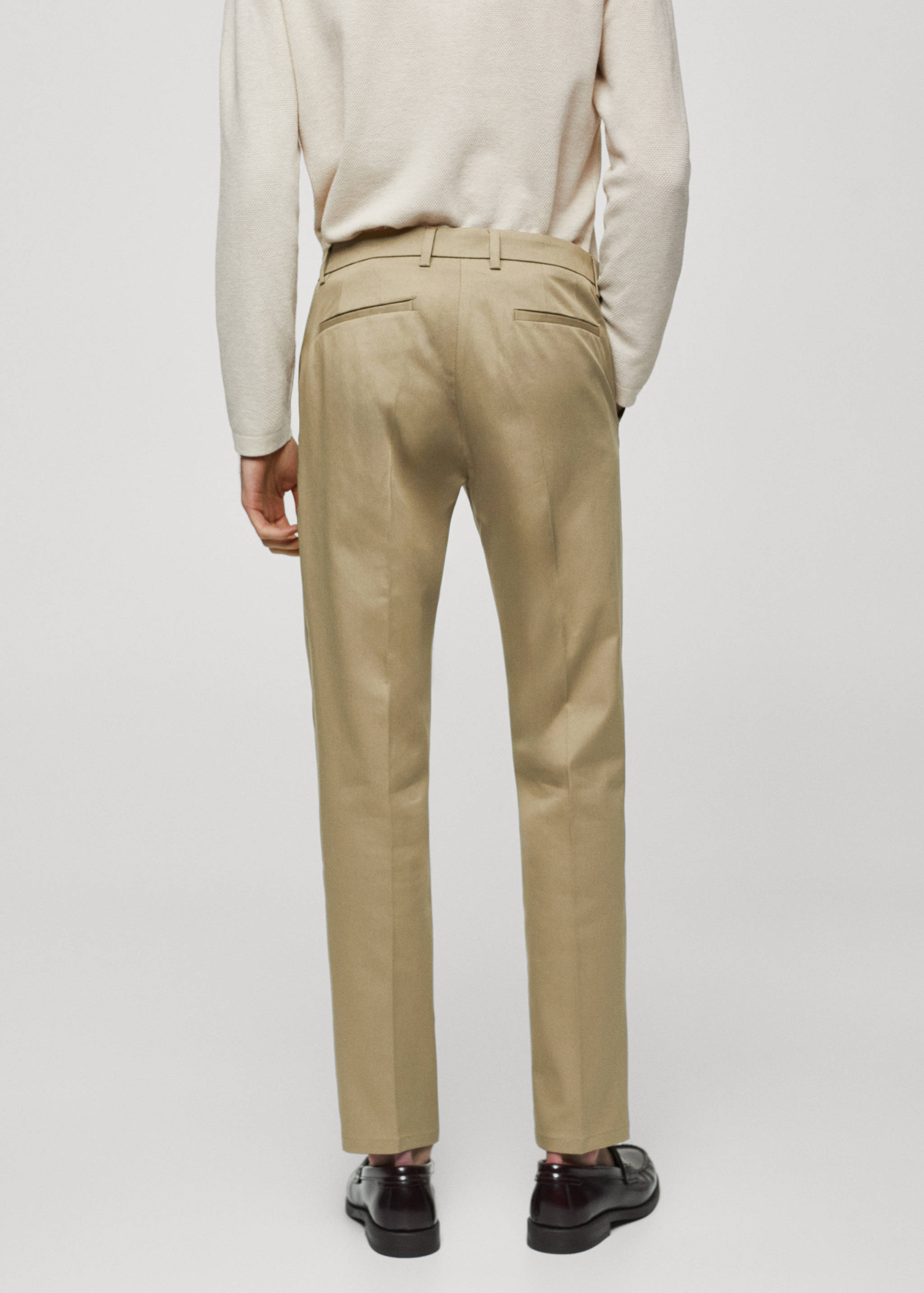 Pantalón chino slim fit - Reverso del artículo