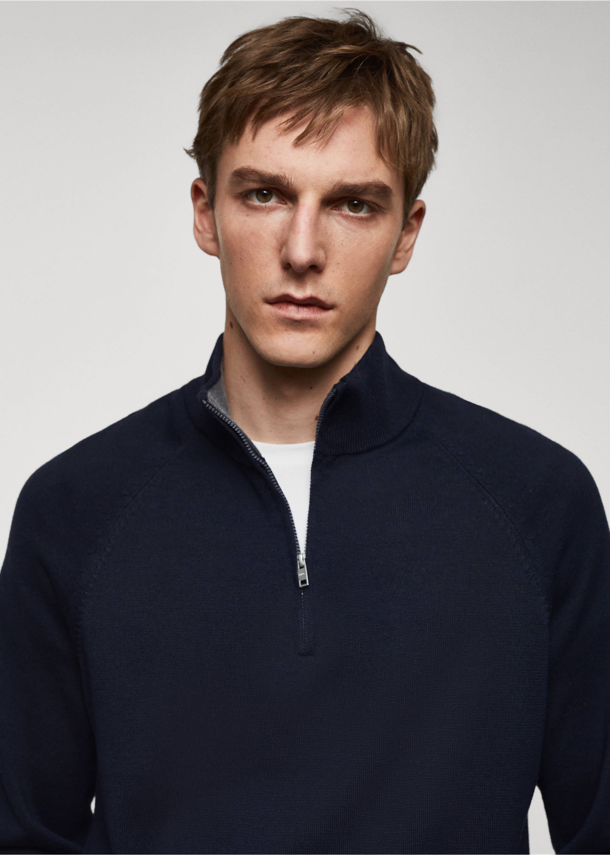 Cotton sweater with neck zip - Details of the article 1, Navy. Ref: 67000662-00.