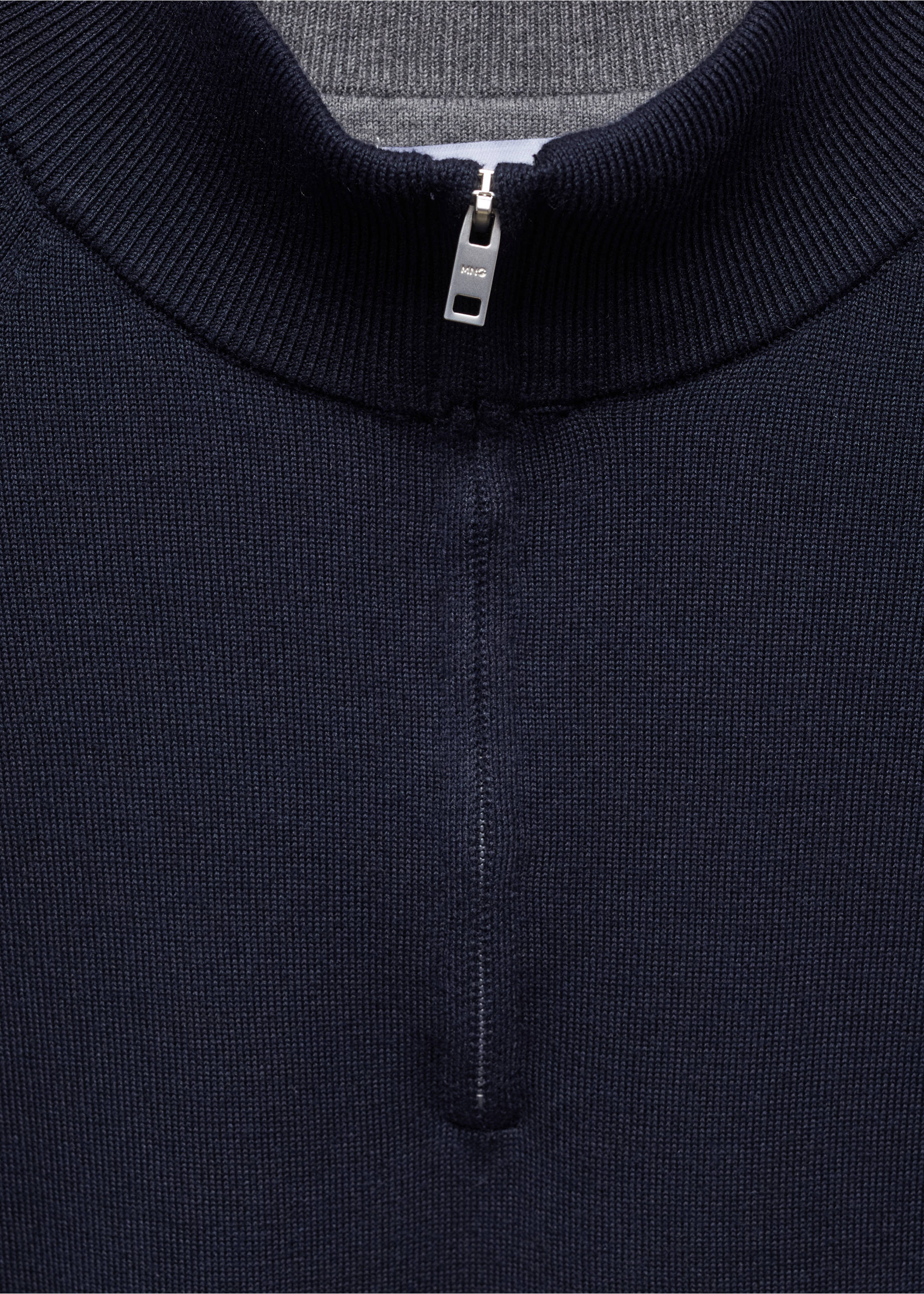 Cotton sweater with neck zip - Details of the article 8, Navy. Ref: 67000662-00.