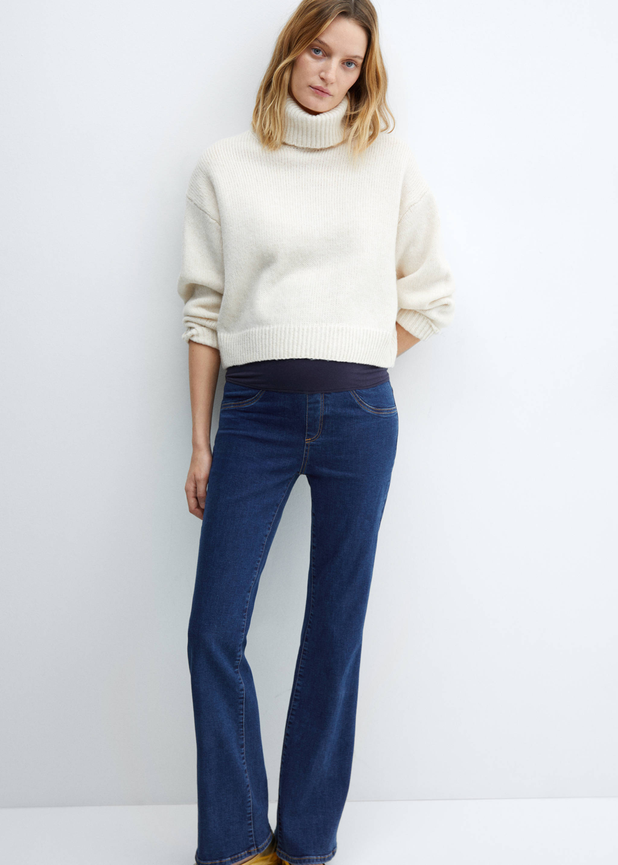 Maternity flared jeans - Details of the article 2