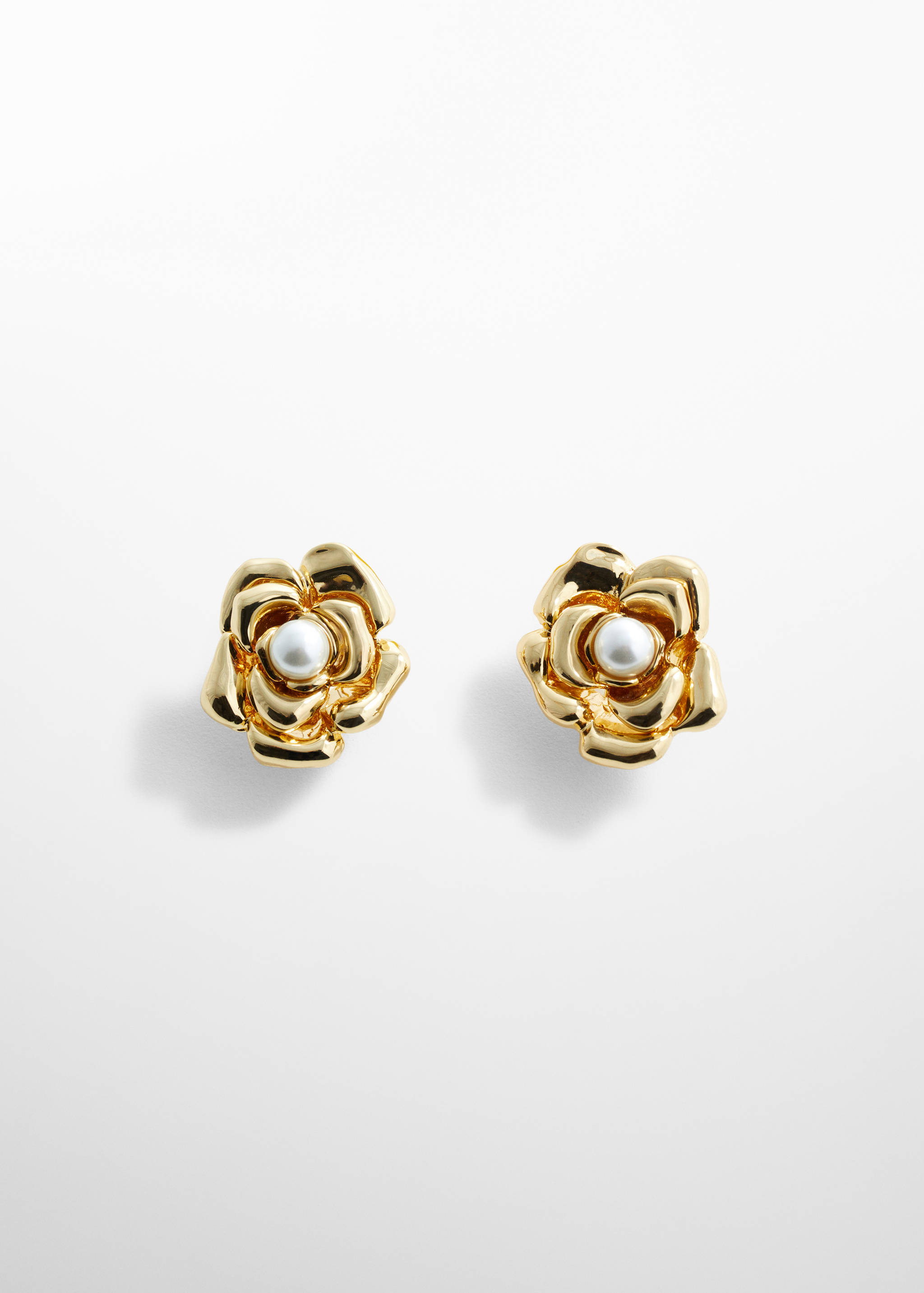 Boucles d'oreilles fleur perle - Article sans modèle