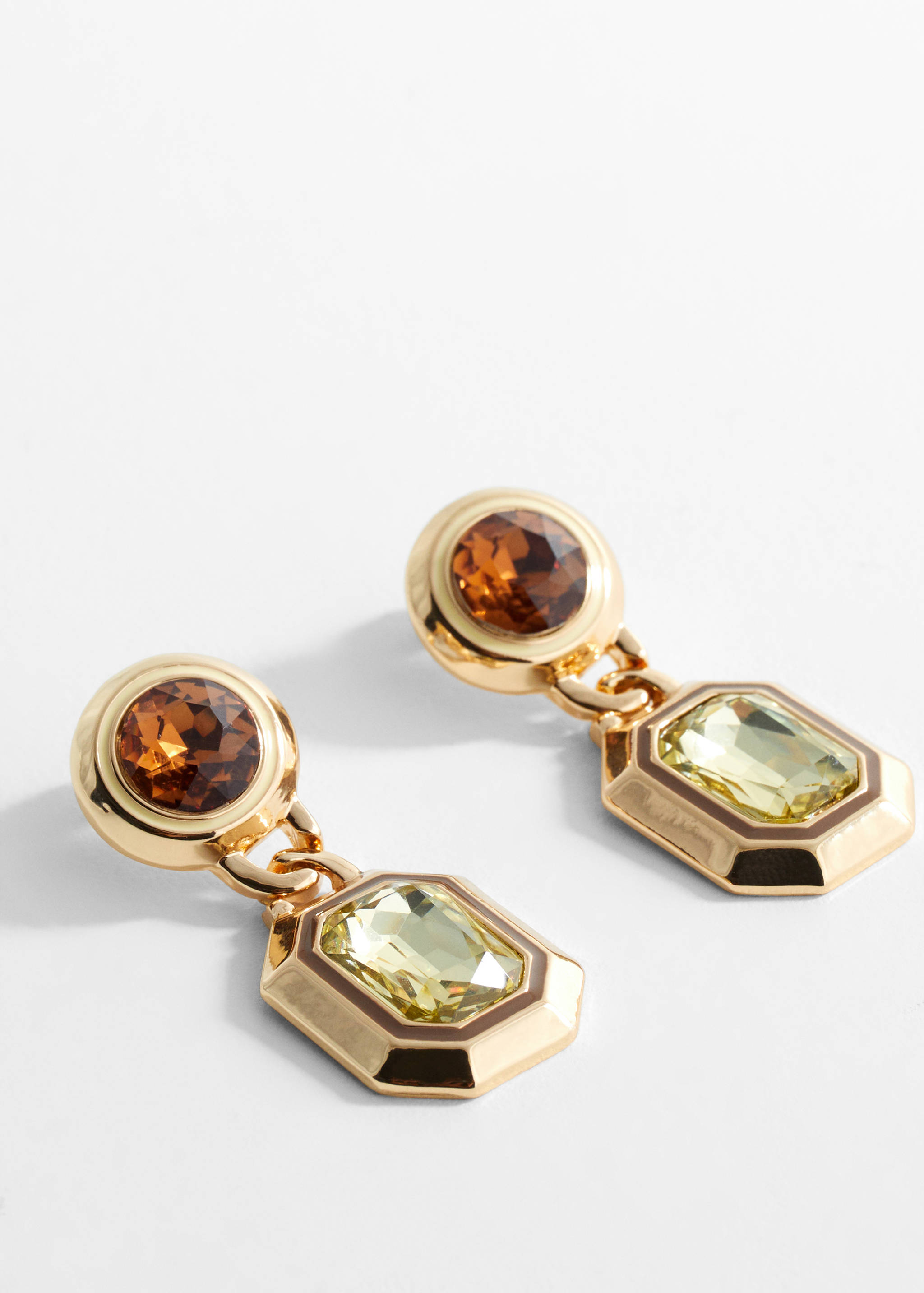 Boucles d’oreilles cristaux à facettes - Plan moyen