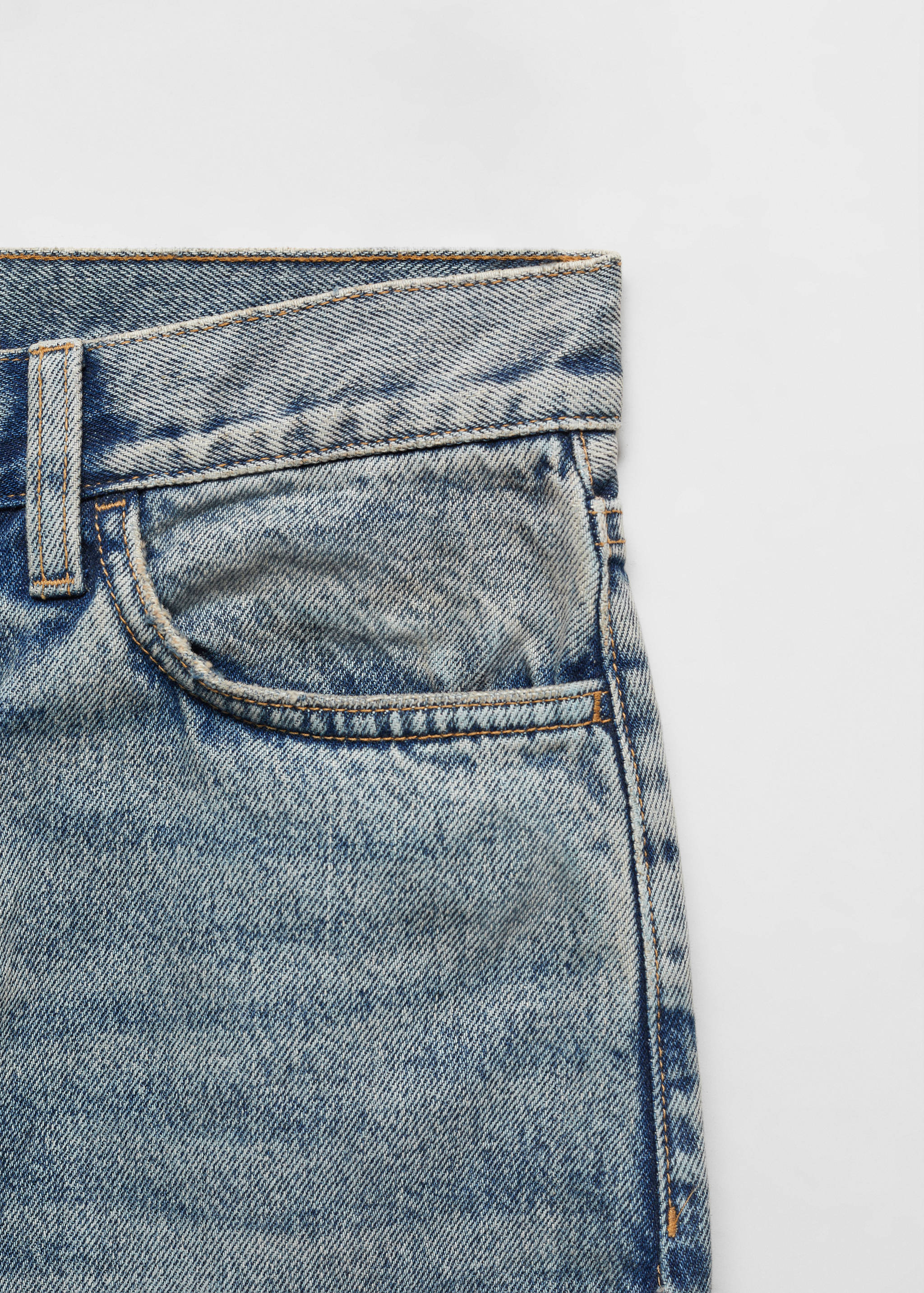 High-waisted wideleg jeans - Details of the article 8