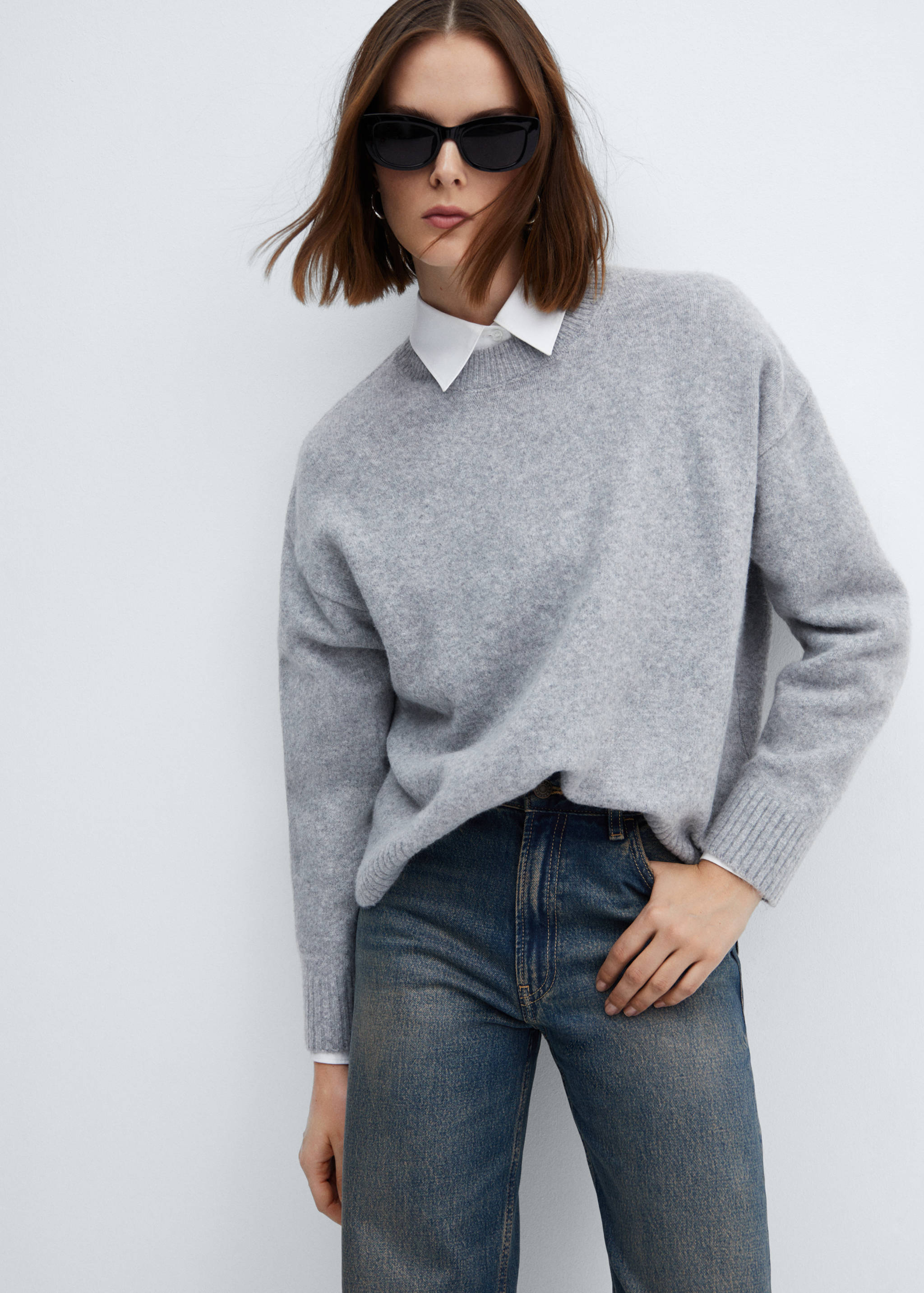 Mid-rise straight jeans - Details of the article 2