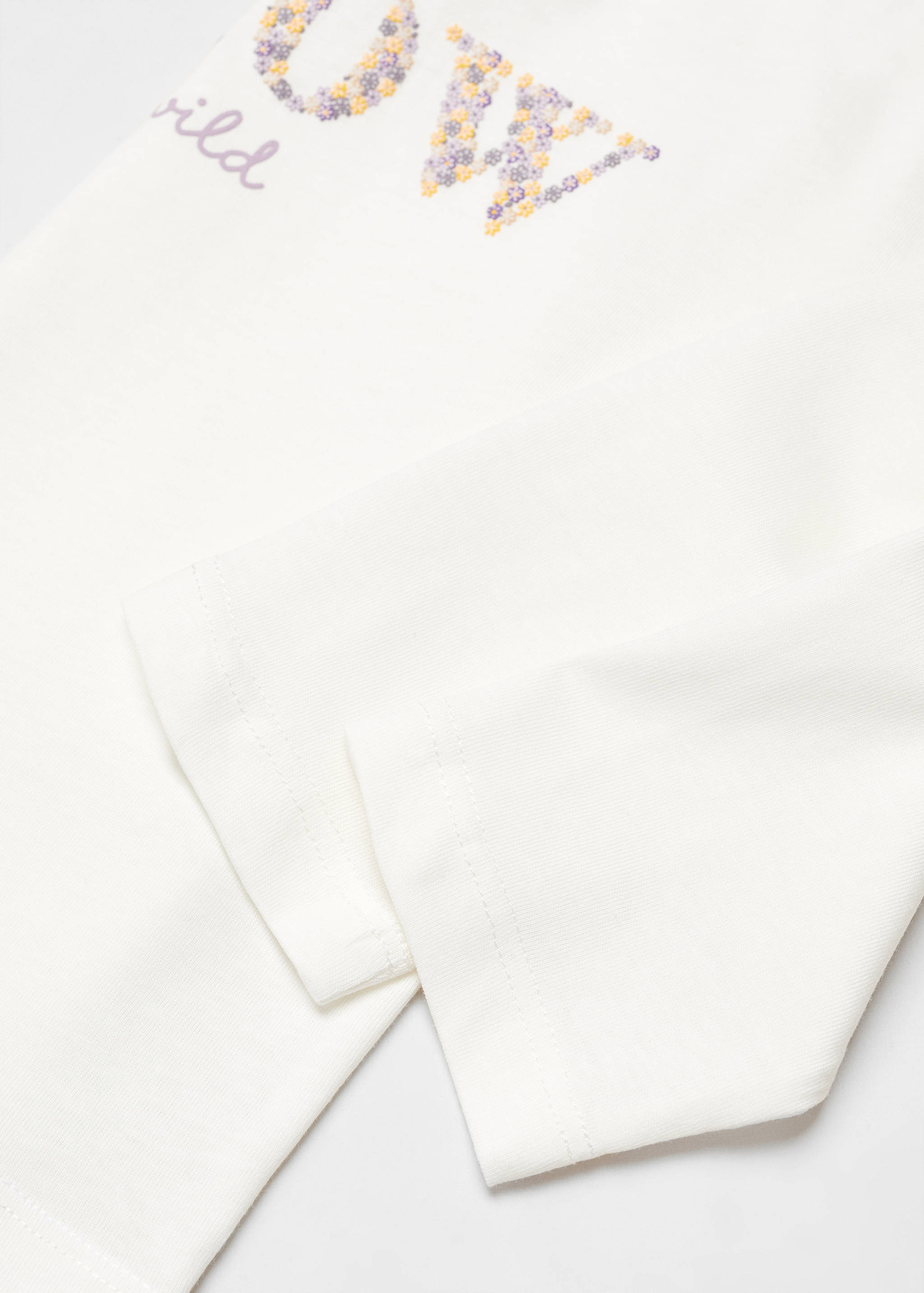 Long-sleeved t-shirt with message - Детальніше про товар 0