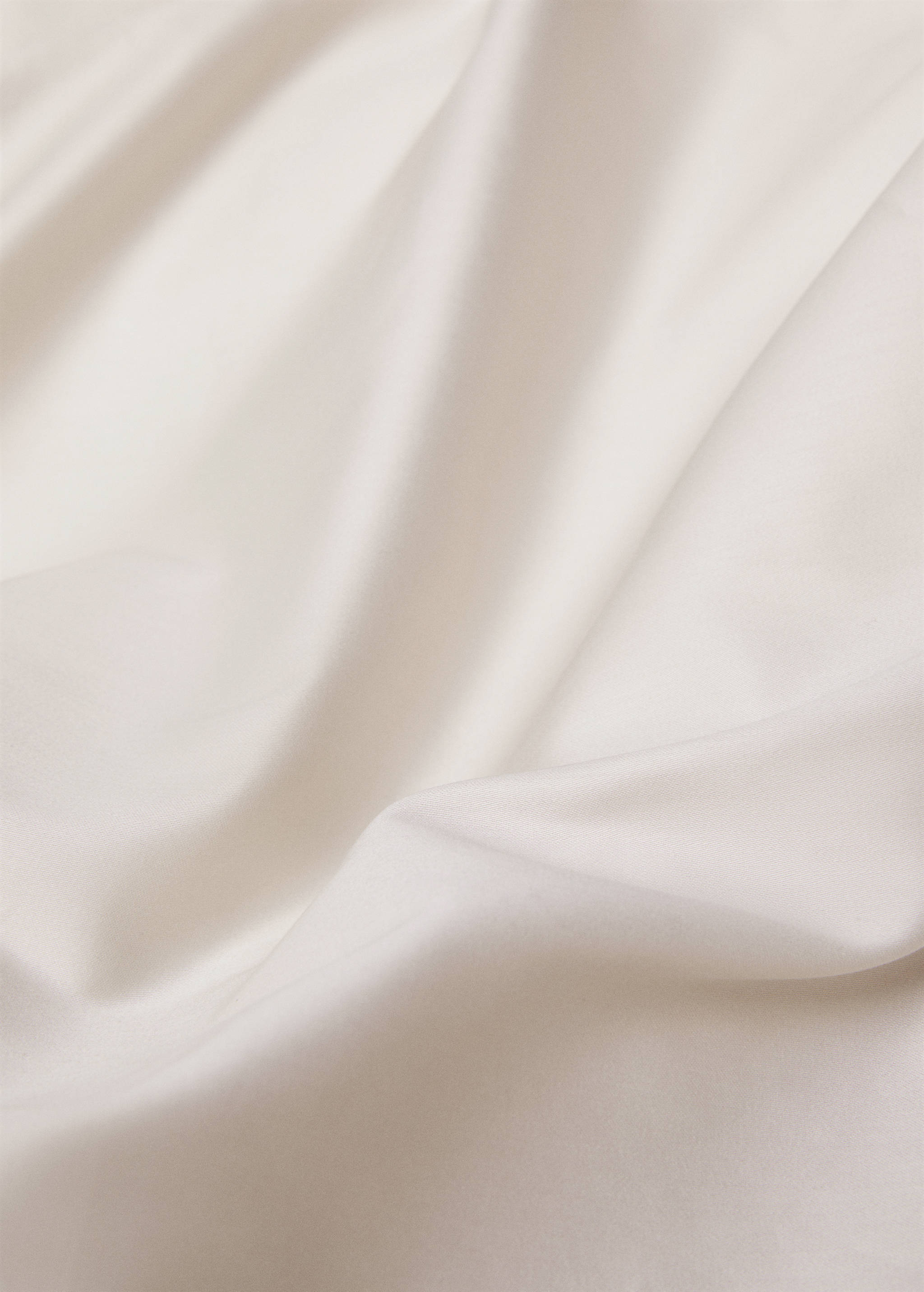 Satin duvet cover for king bed - Details of the article 2