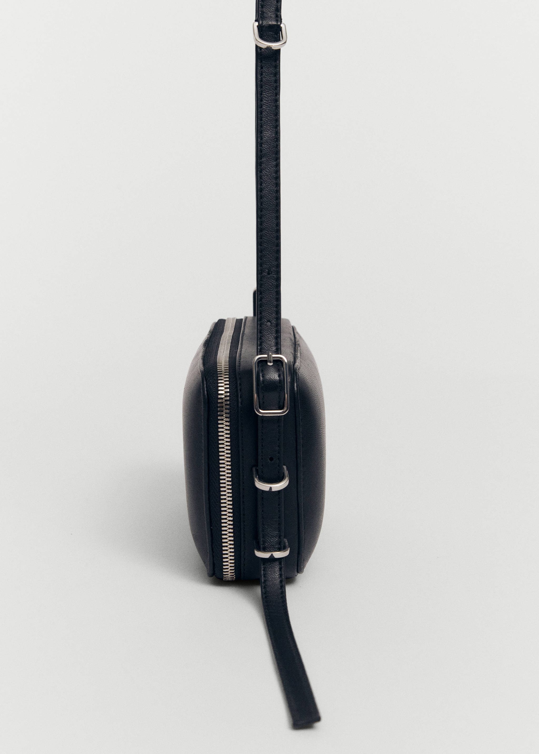 Rectangular leather handbag - Details of the article 1