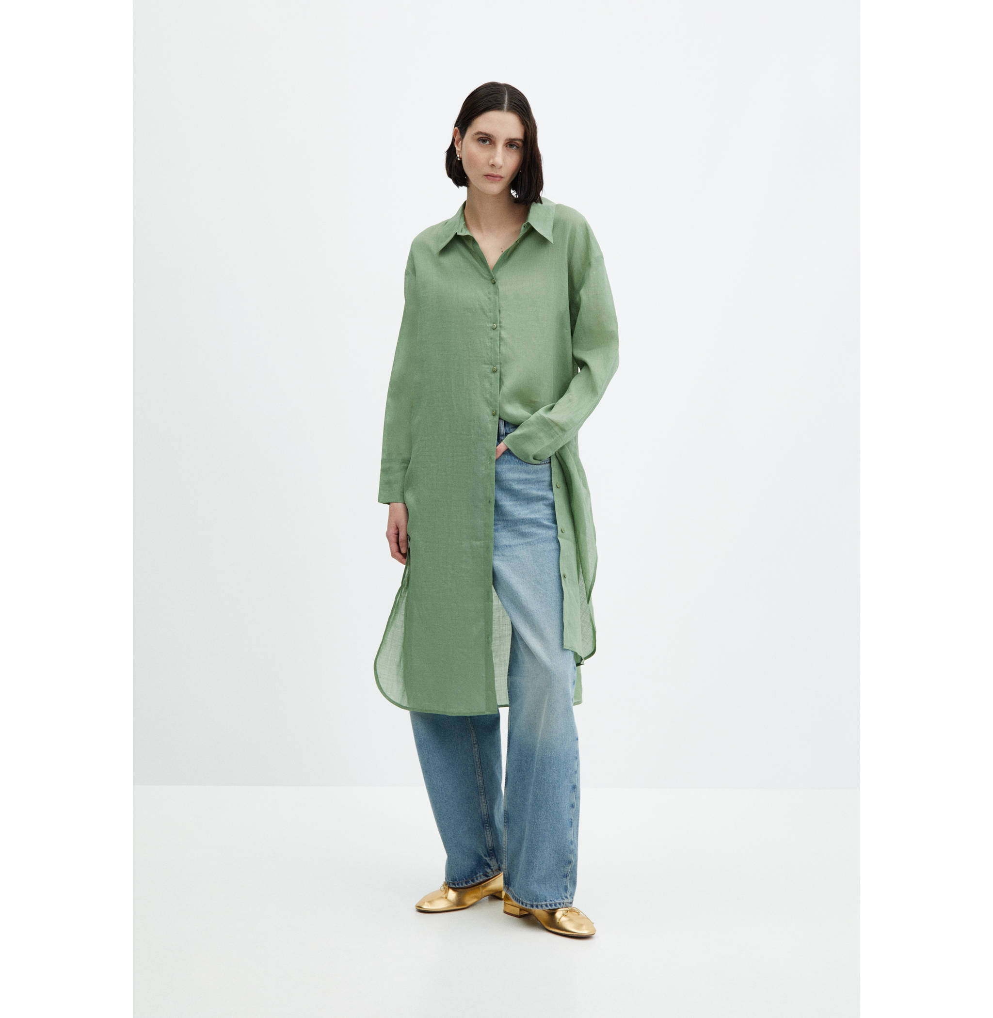 Oversize shirt openings - General plane