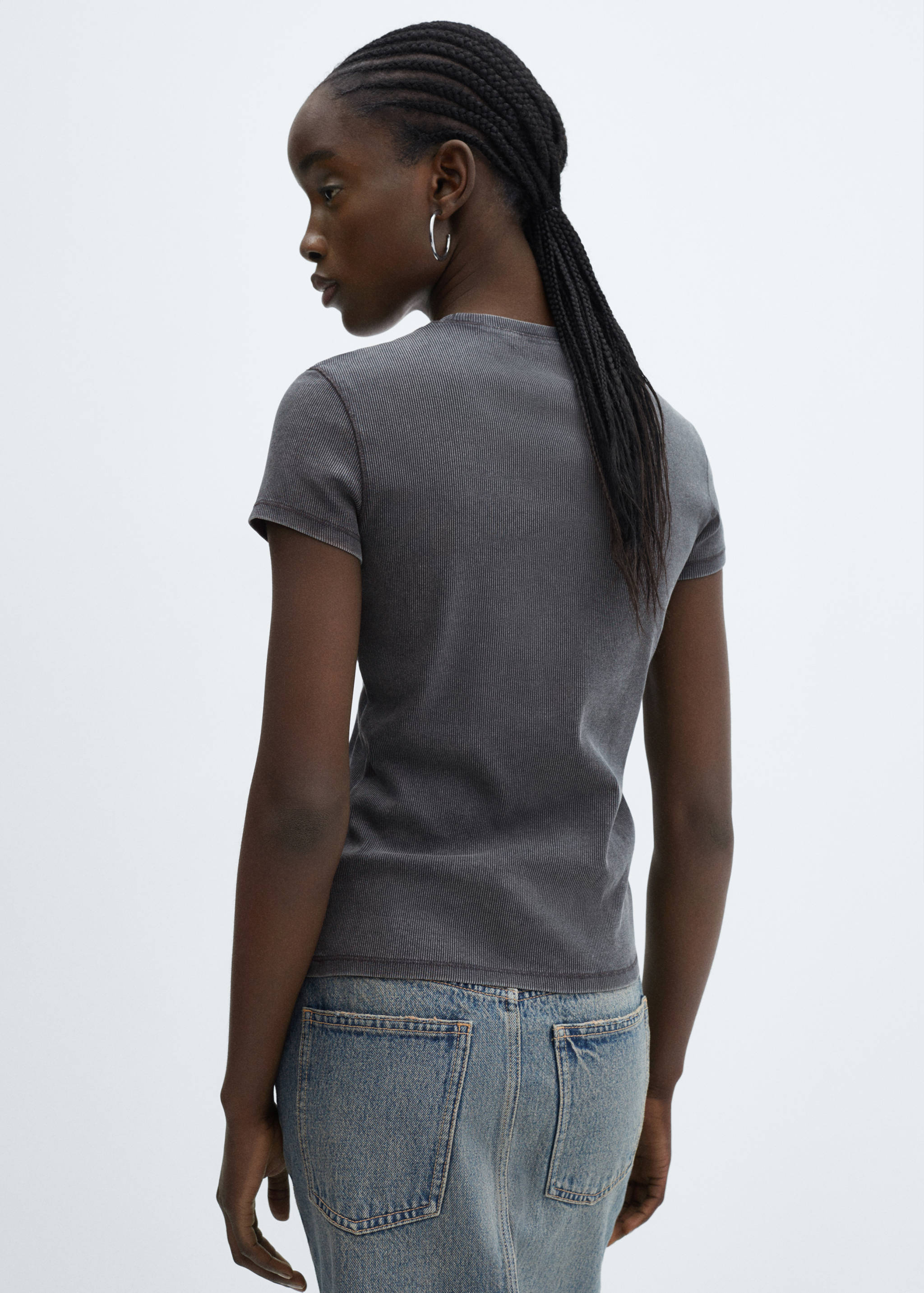 Camiseta lavada canalé - Reverso del artículo