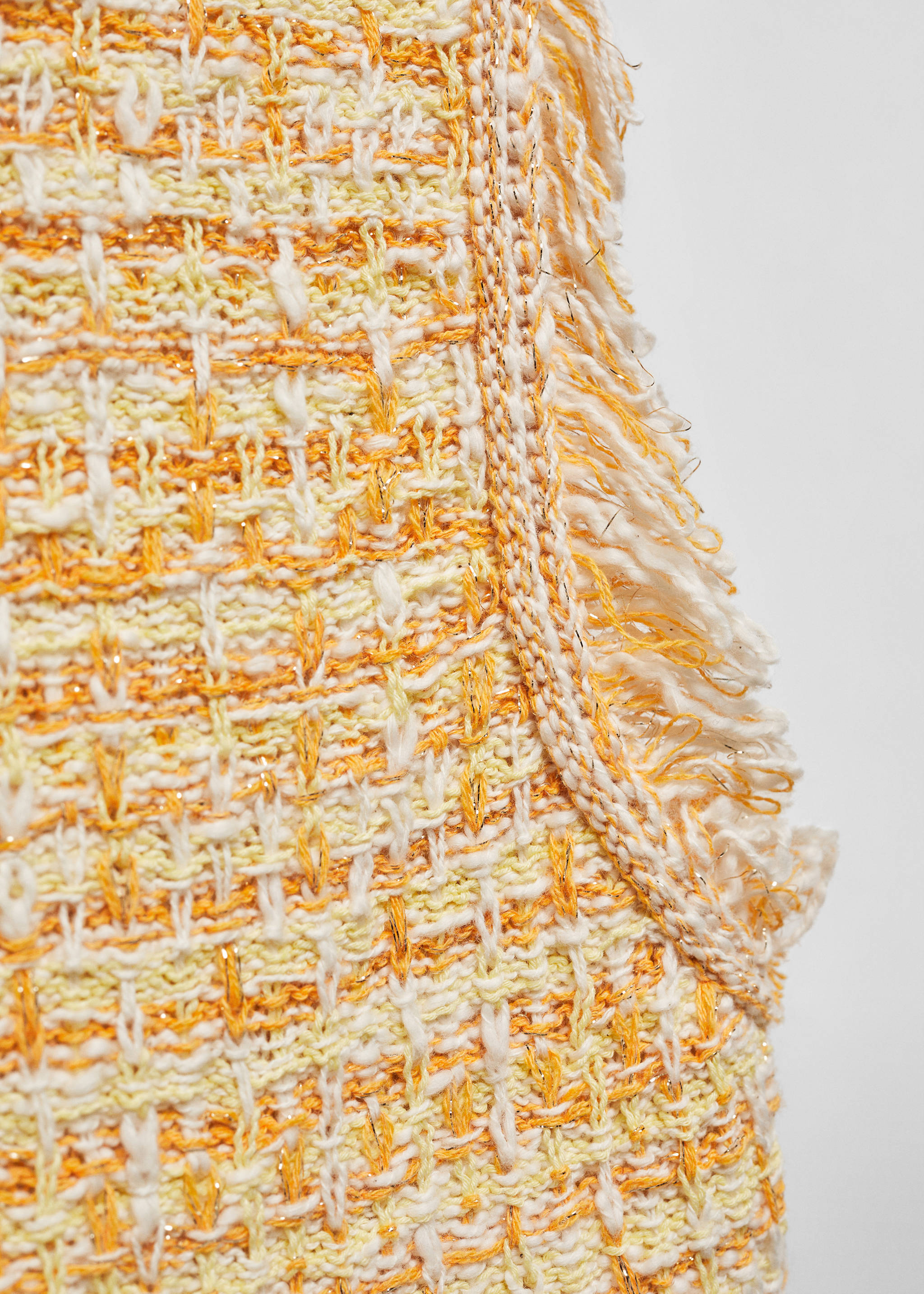 Tweed top with frayed detail - Details of the article 8