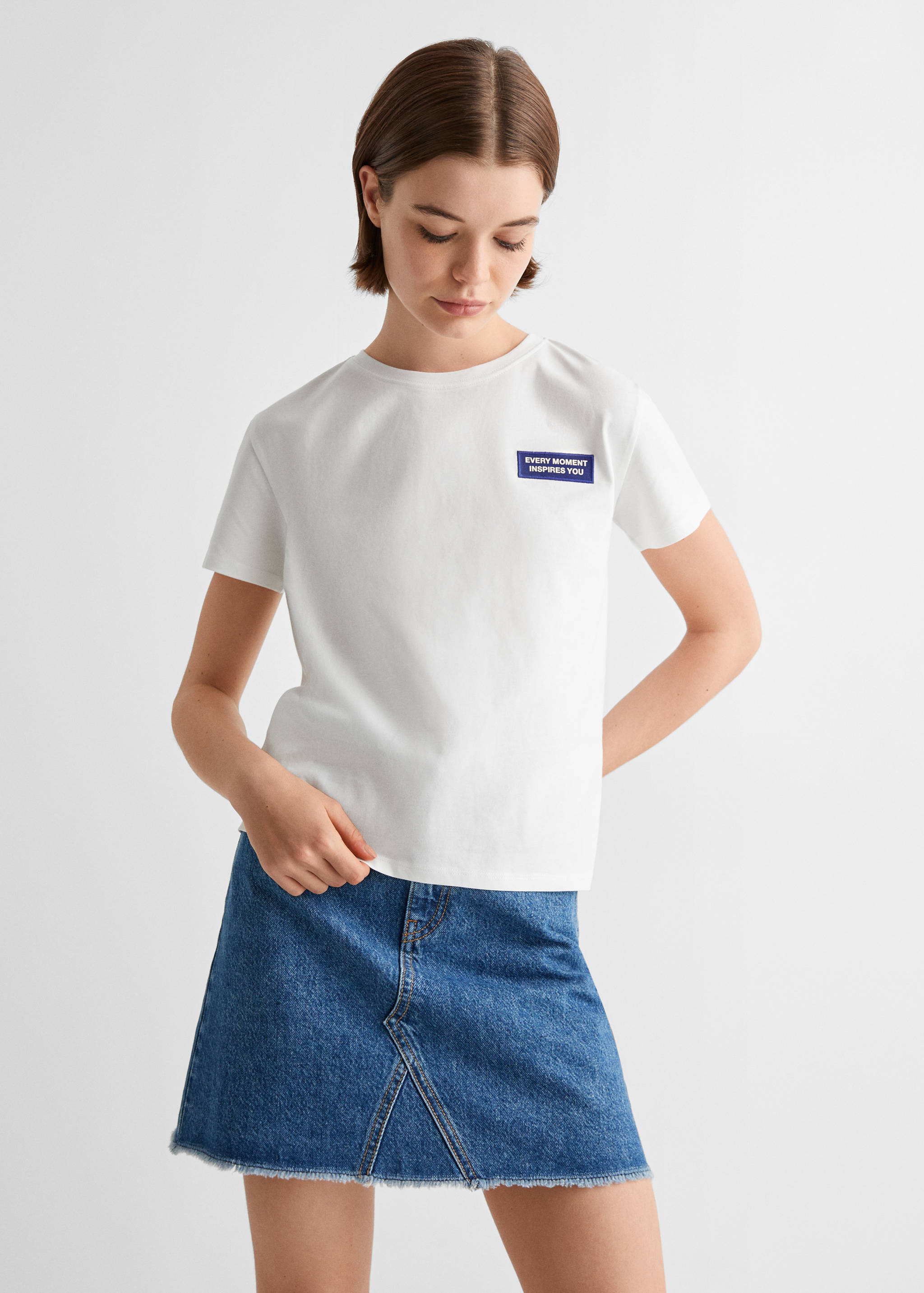 T-shirt message imprimé - Plan moyen