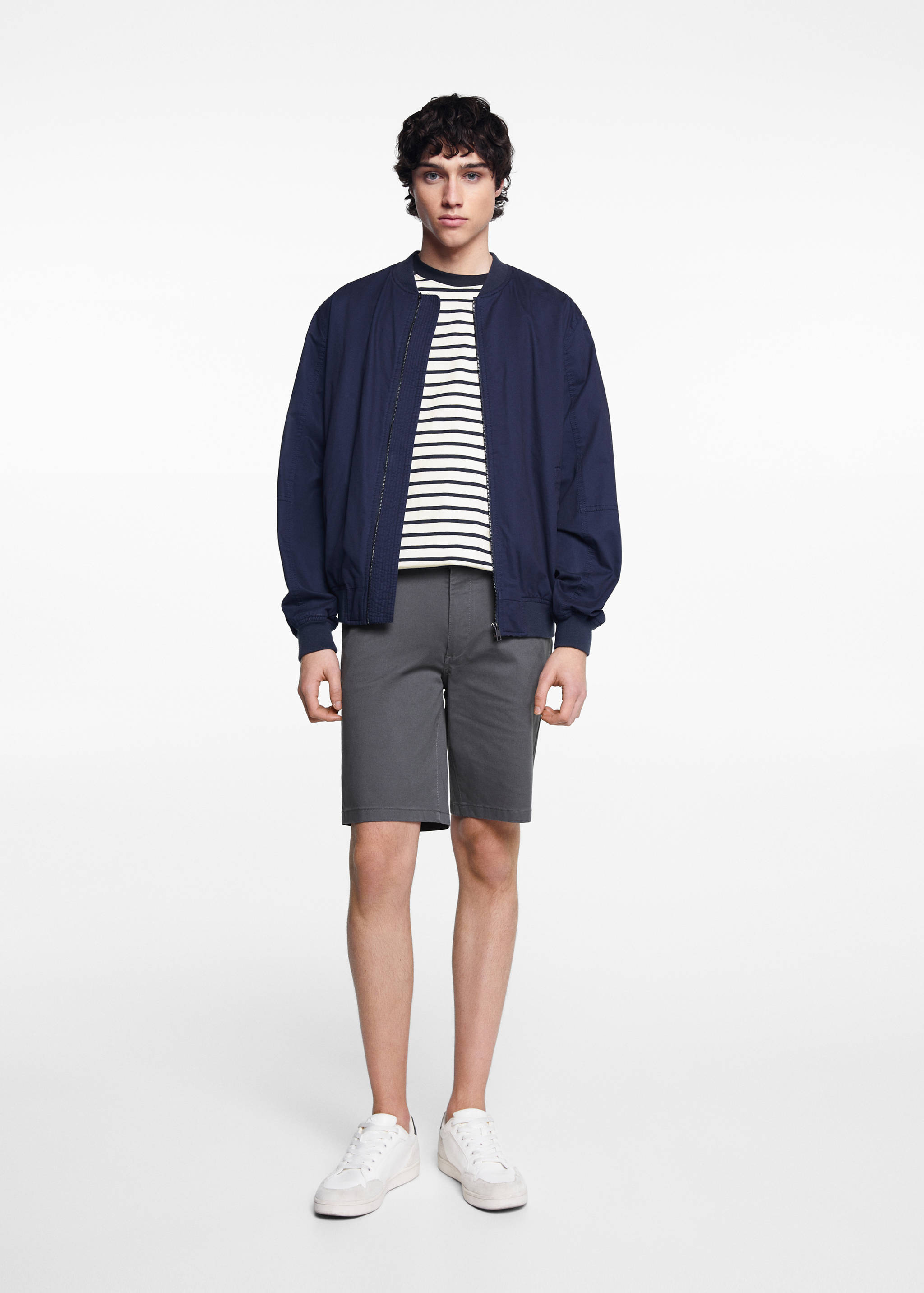 Gestreiftes Baumwoll-Shirt - Allgemeine Ansicht