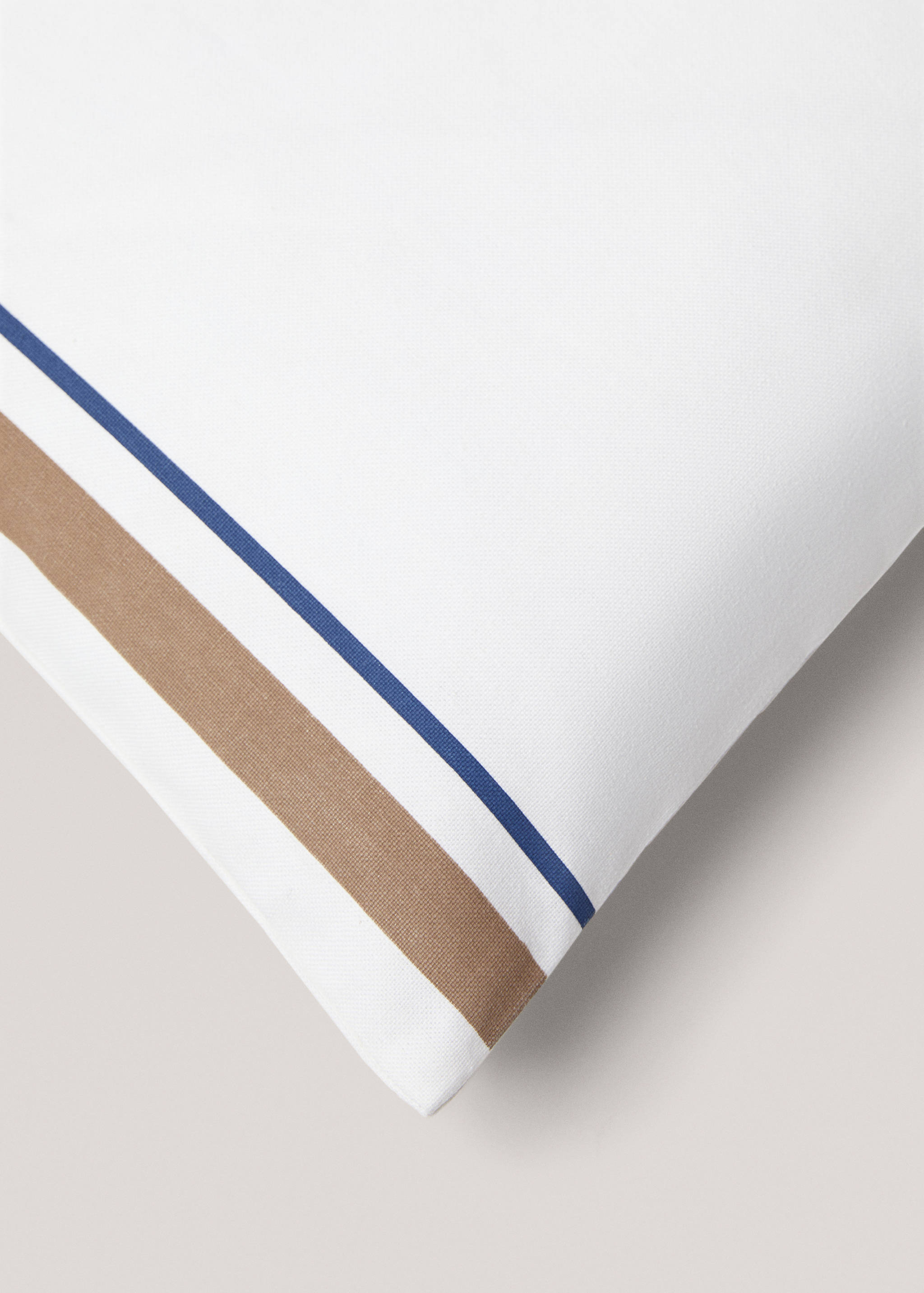 Water-repellent stripe-print cushion cover 30x50cm - Details of the article 2