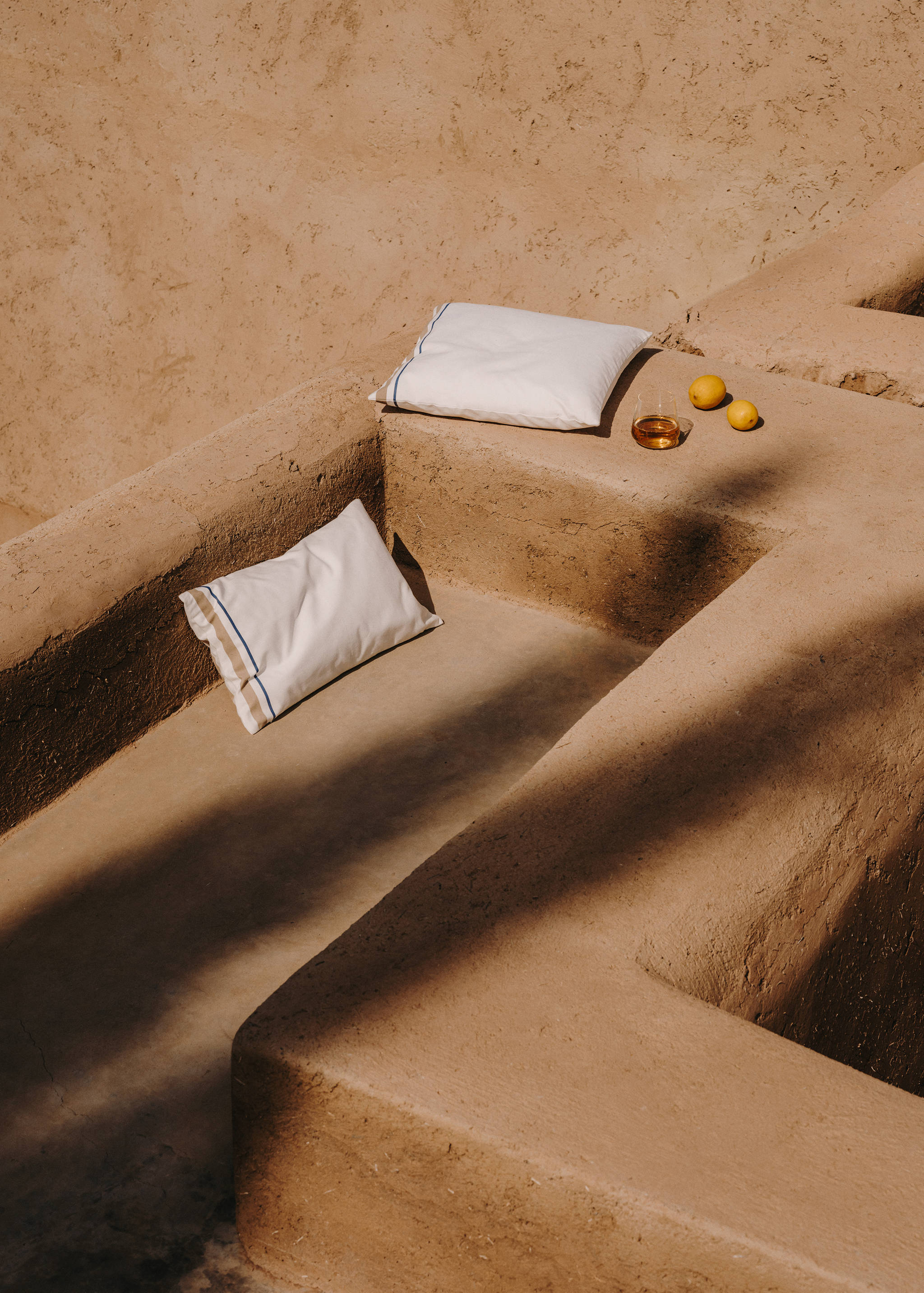 Water-repellent stripe-print cushion cover 30x50cm - Details of the article 6