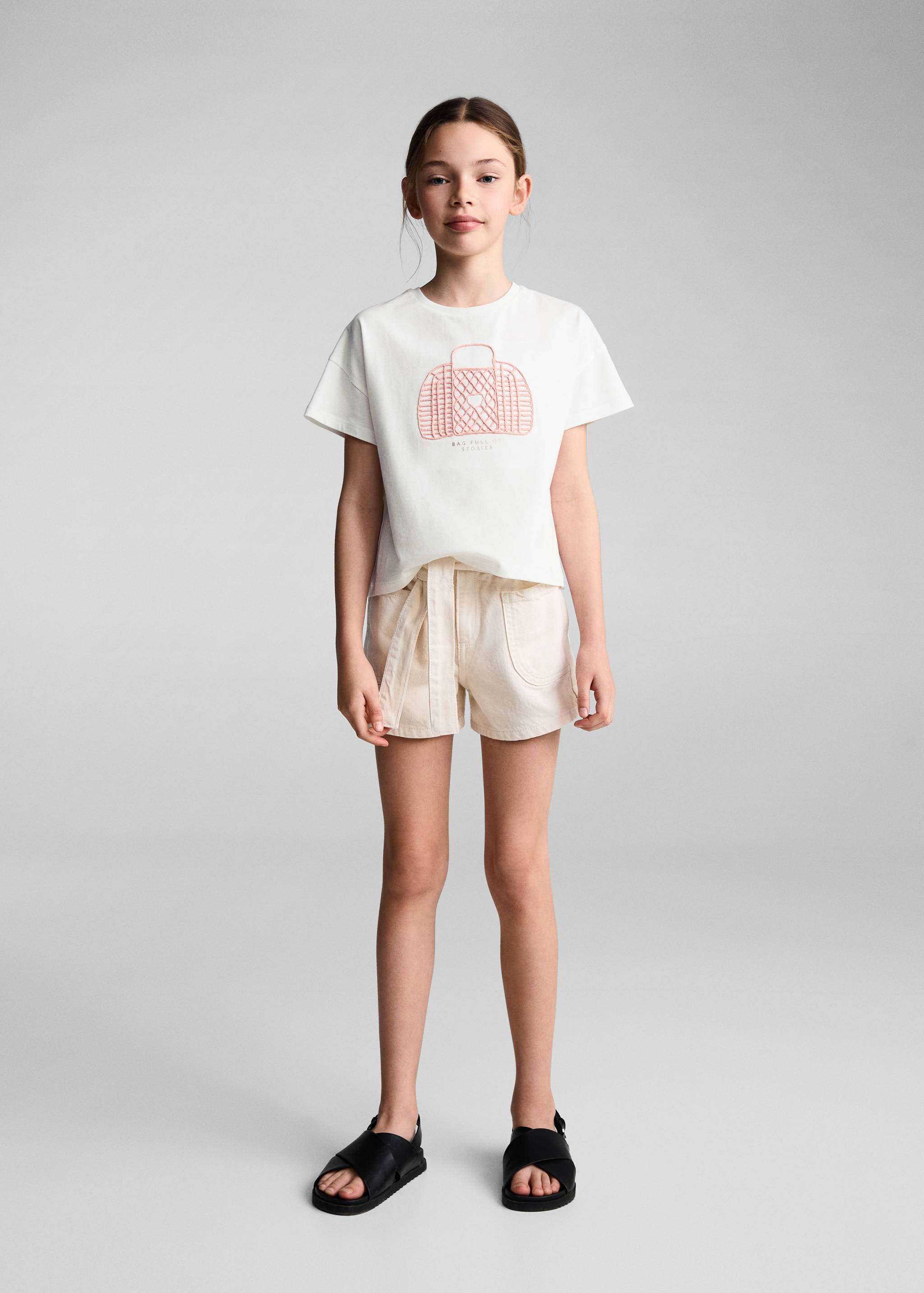 Embossed printed t-shirt - General plane