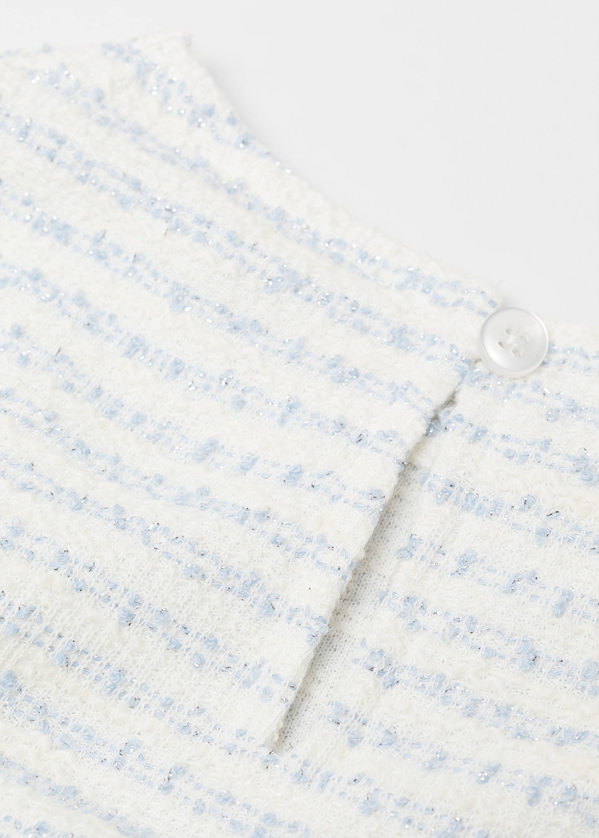 Textured wrapped T-shirt - Details of the article 8
