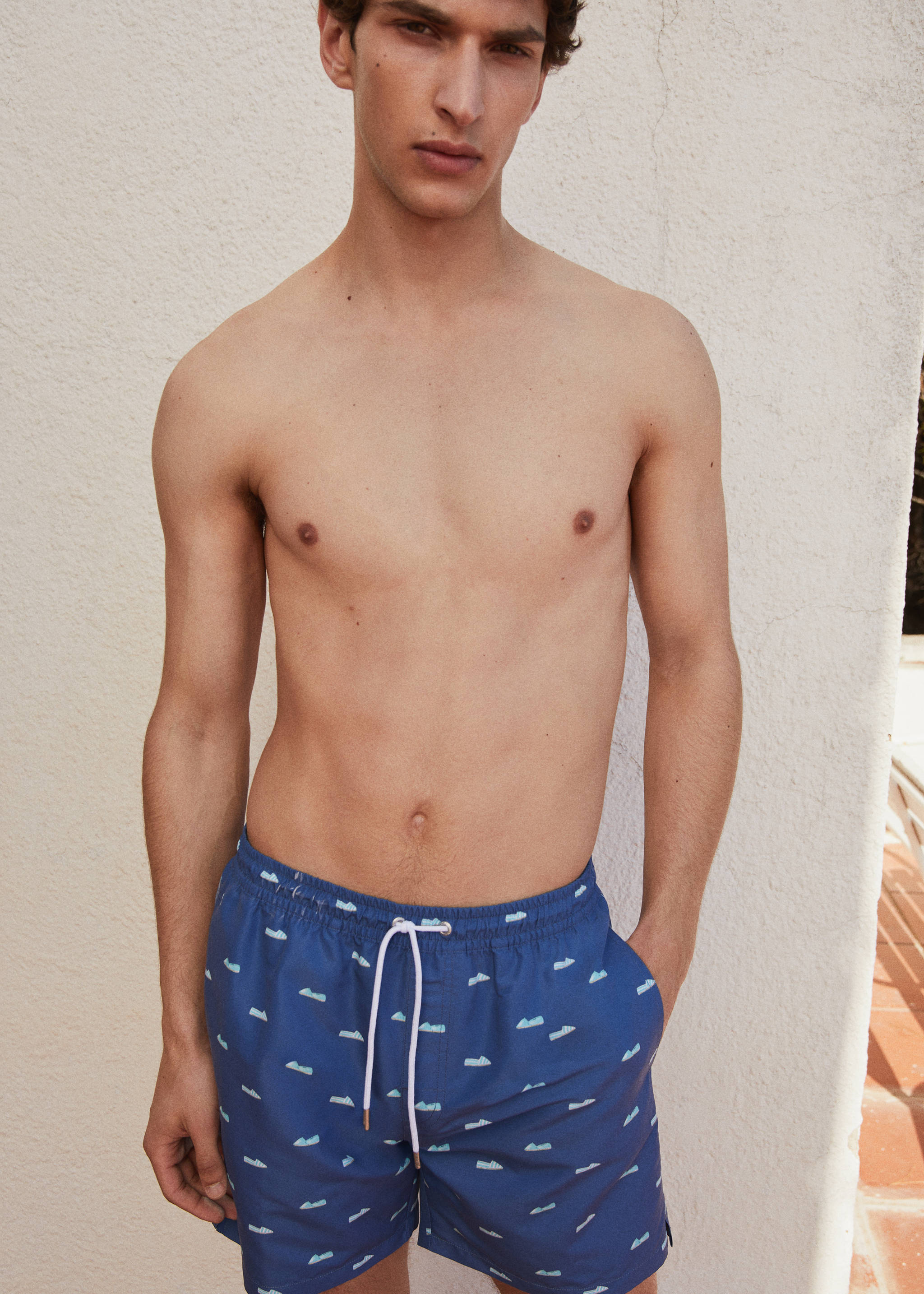 Espadrille-print swimsuit with drawstring - Details of the article 5