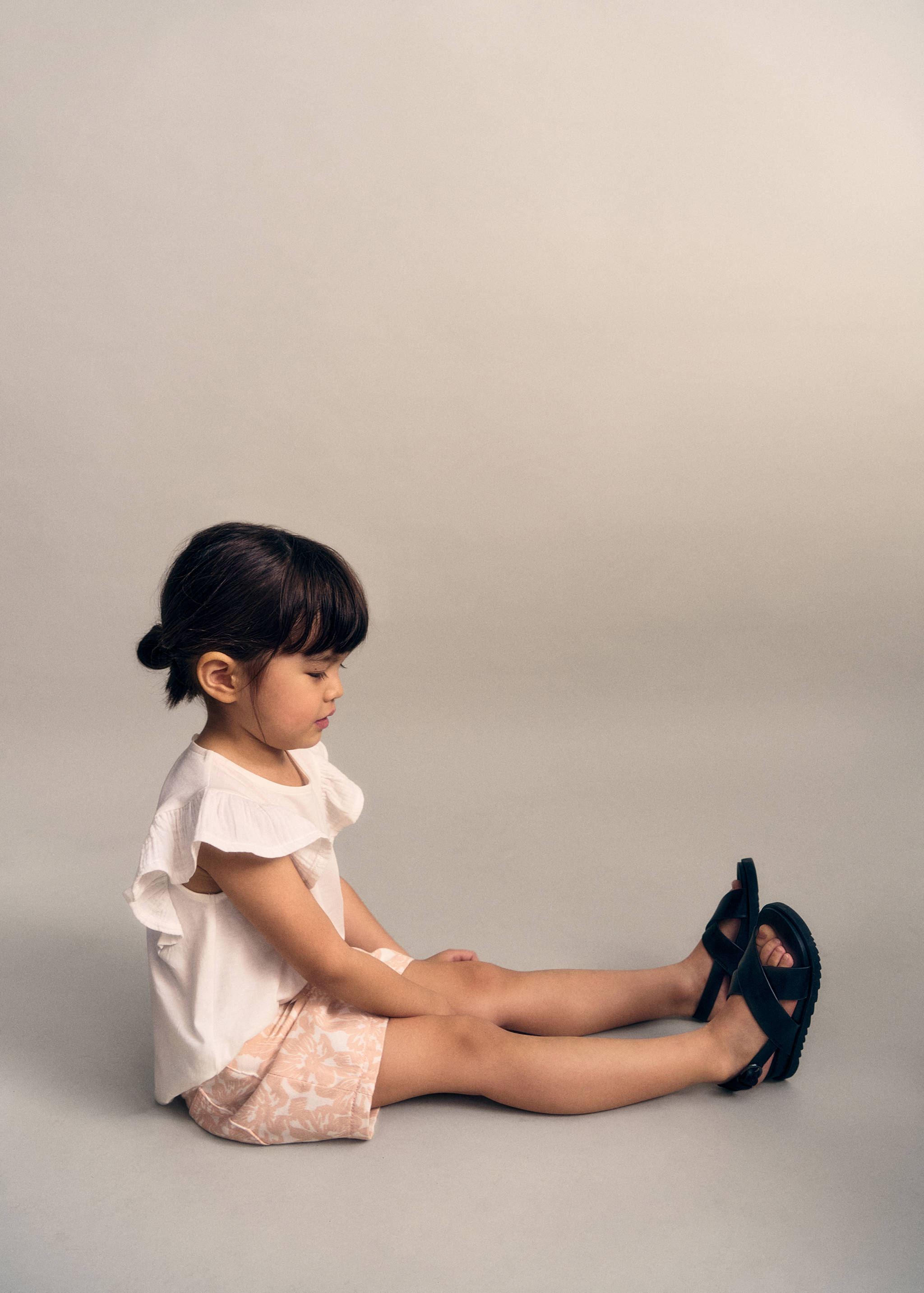 Buckle strap sandals - Details of the article 5