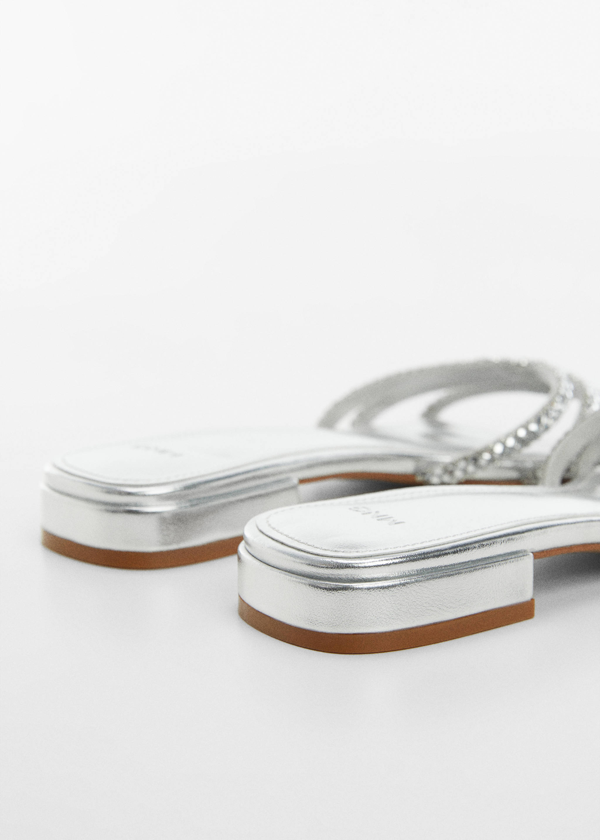 Sandals with glitter straps - Details of the article 1