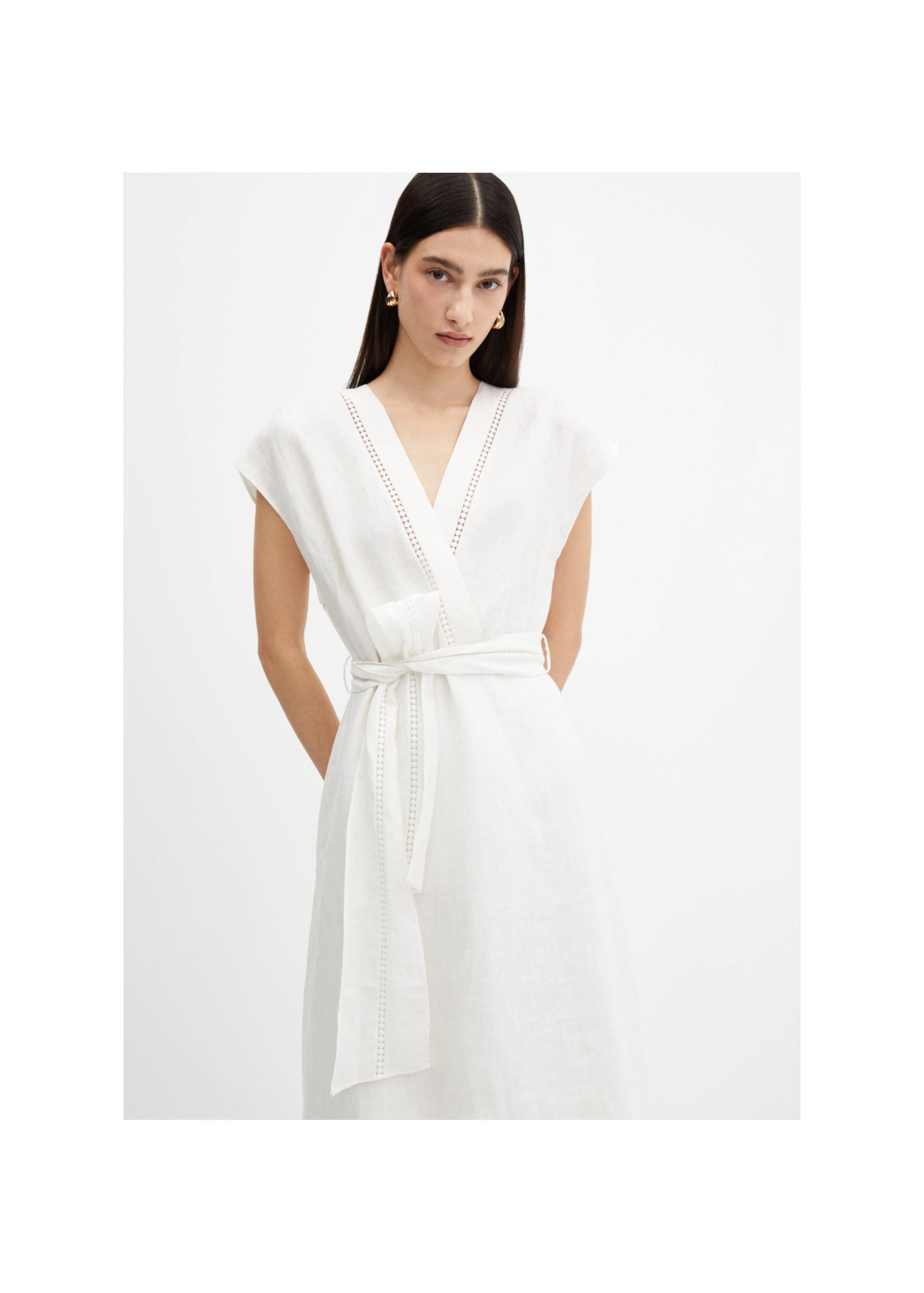 100% linen dress with bow - Medium plane, White. Ref: 67007116-00.