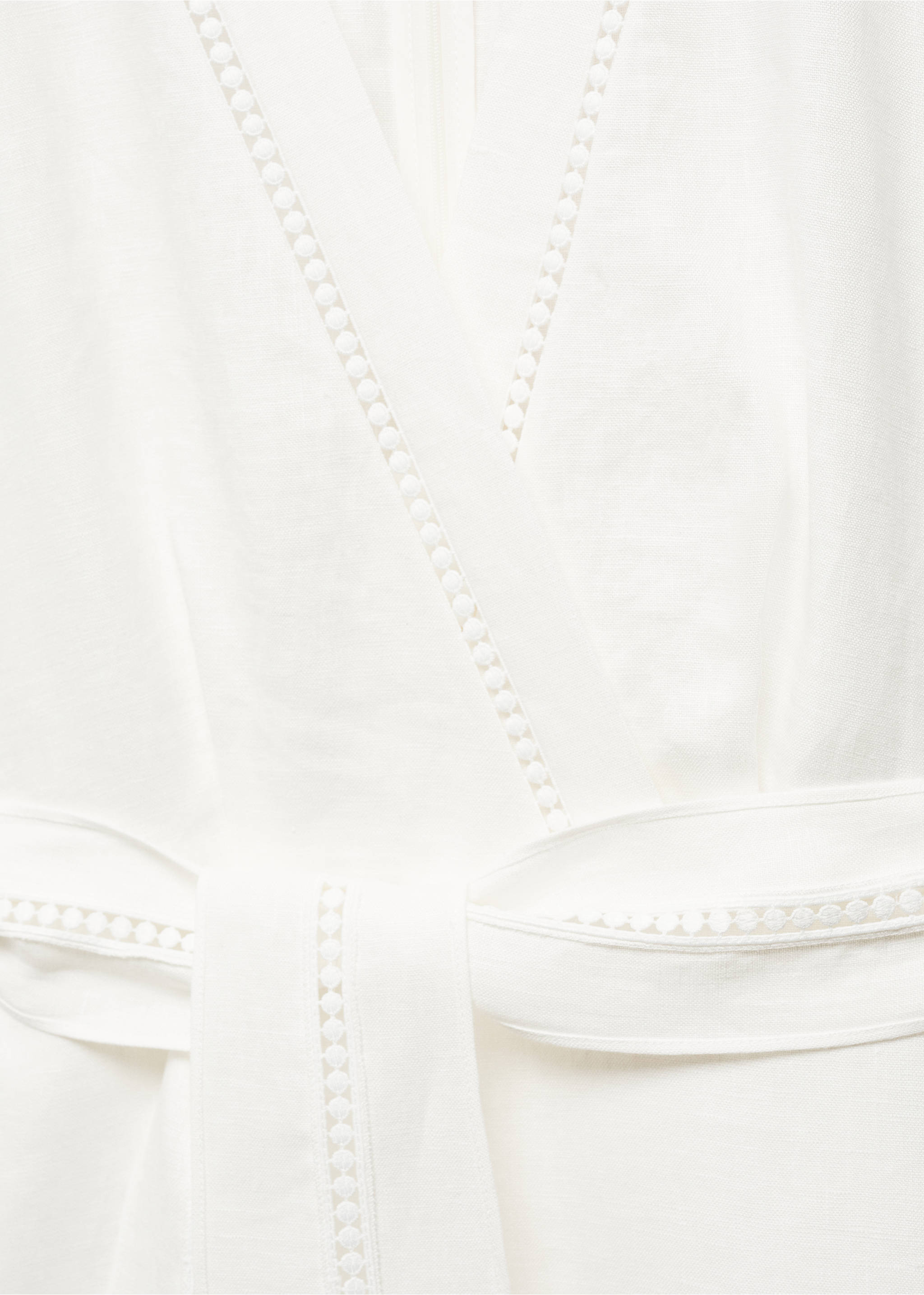 100% linen dress with bow - Details of the article 8, White. Ref: 67007116-00.