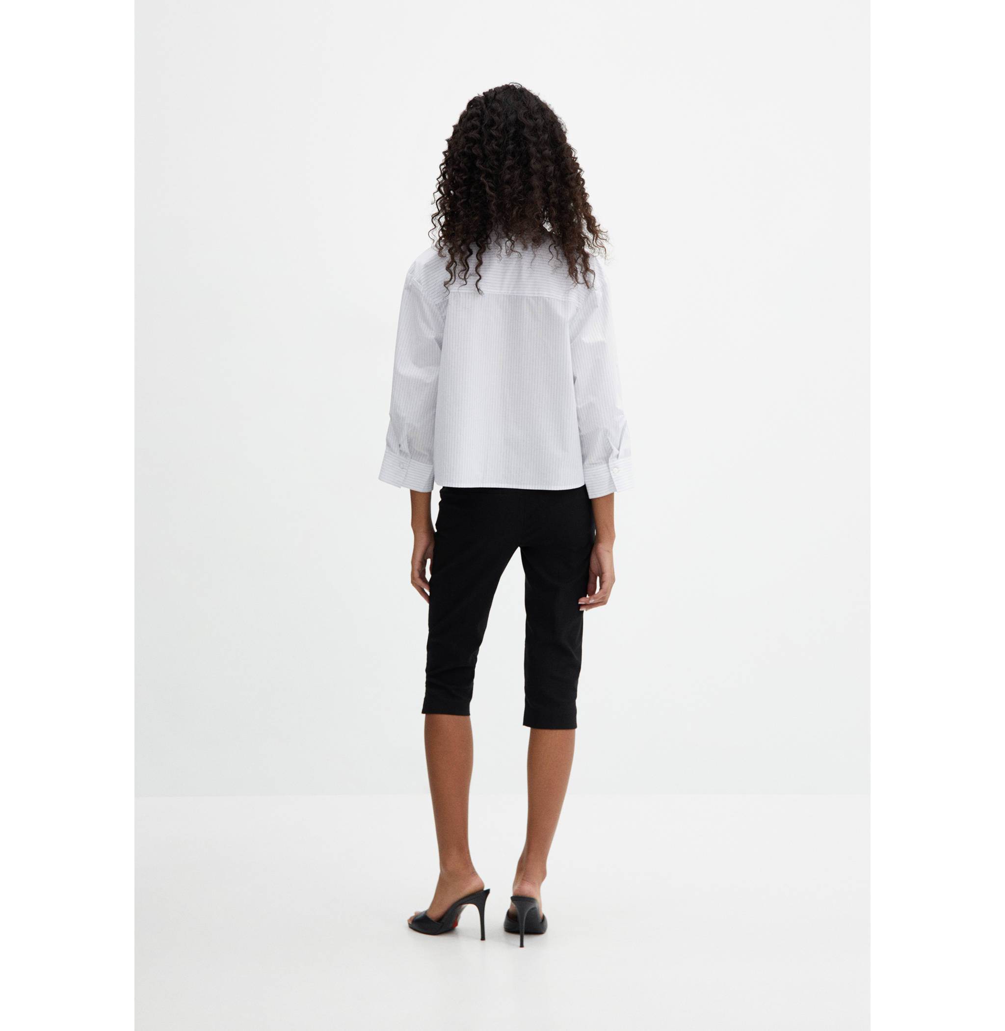 100% cotton striped shirt - Reverse of the article