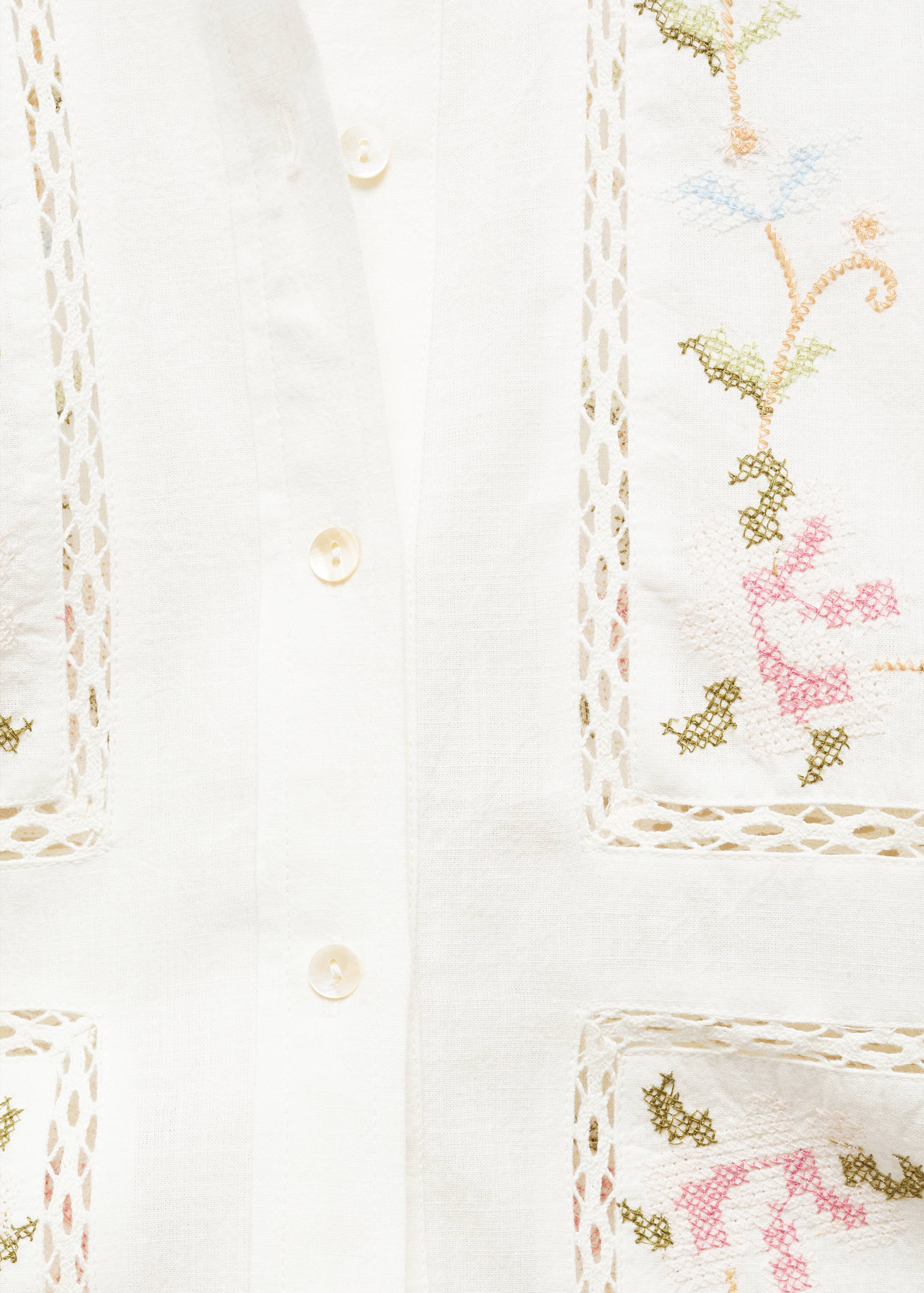 Oversized shirt with embroidered detail - Details of the article 8