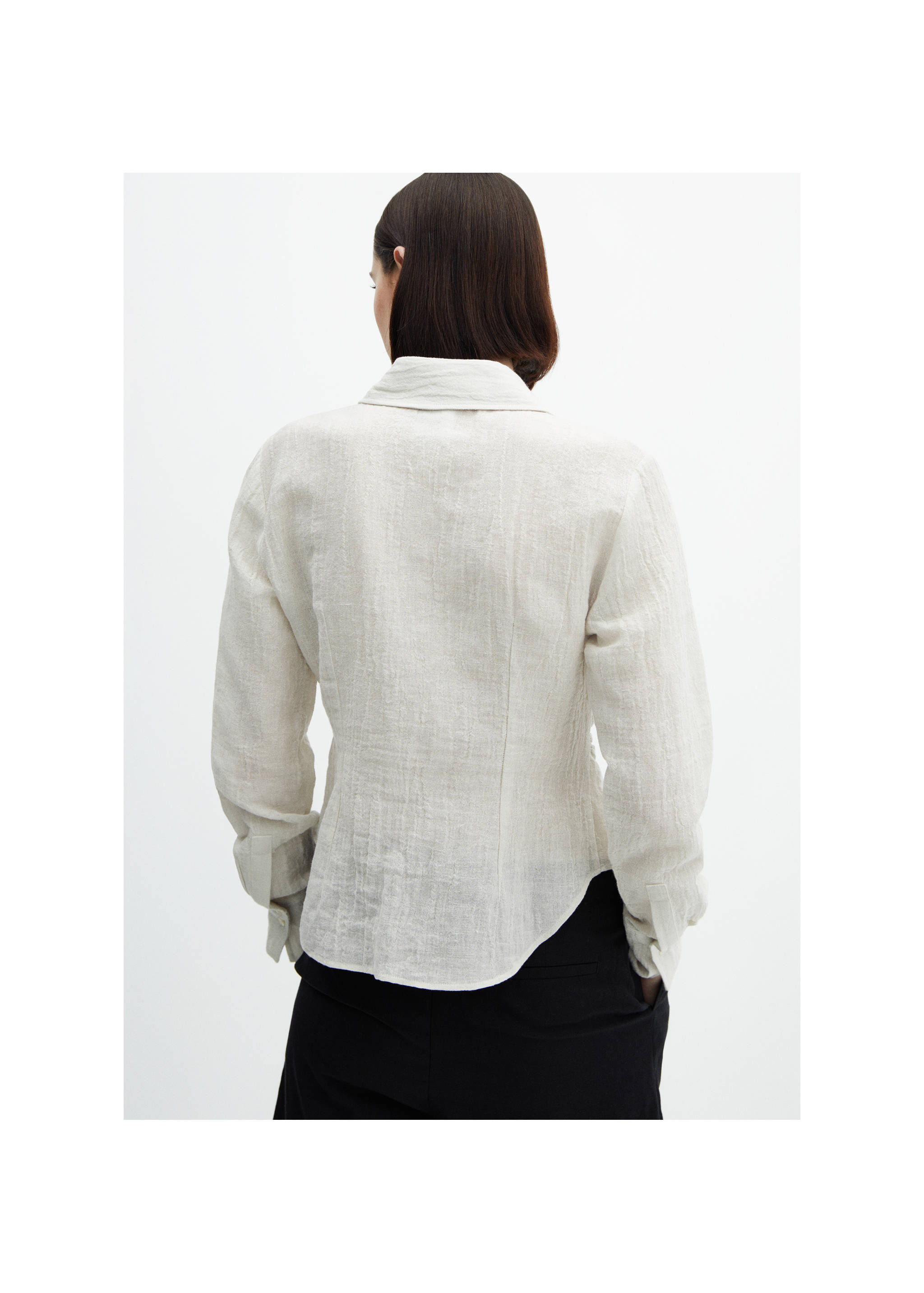 Chemise lin détail drapé - Verso de l’article, Gris glacé. Ref: 67007134-00.