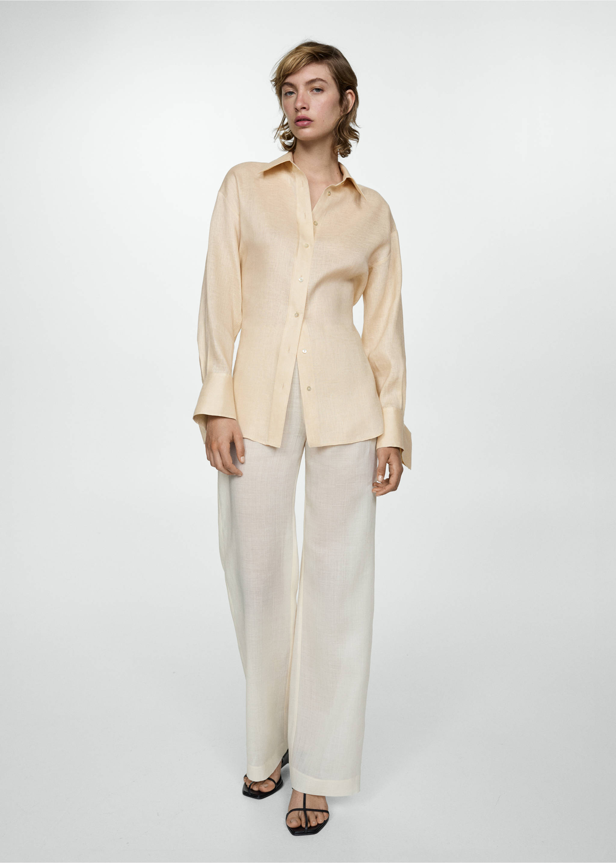 Chemise lin détail nœud - Plan général, Écru. Ref: 67007136-00.