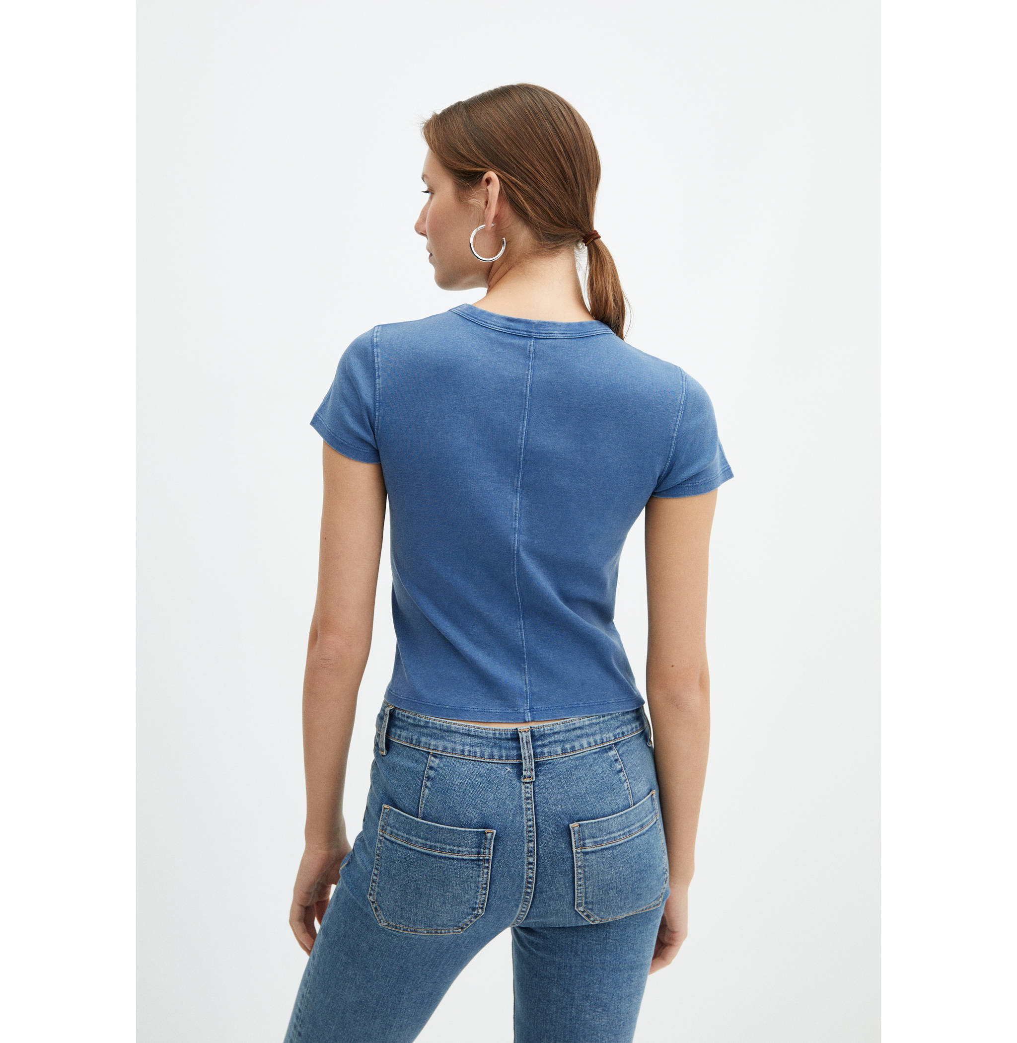 100% cotton t-shirt - Reverse of the article