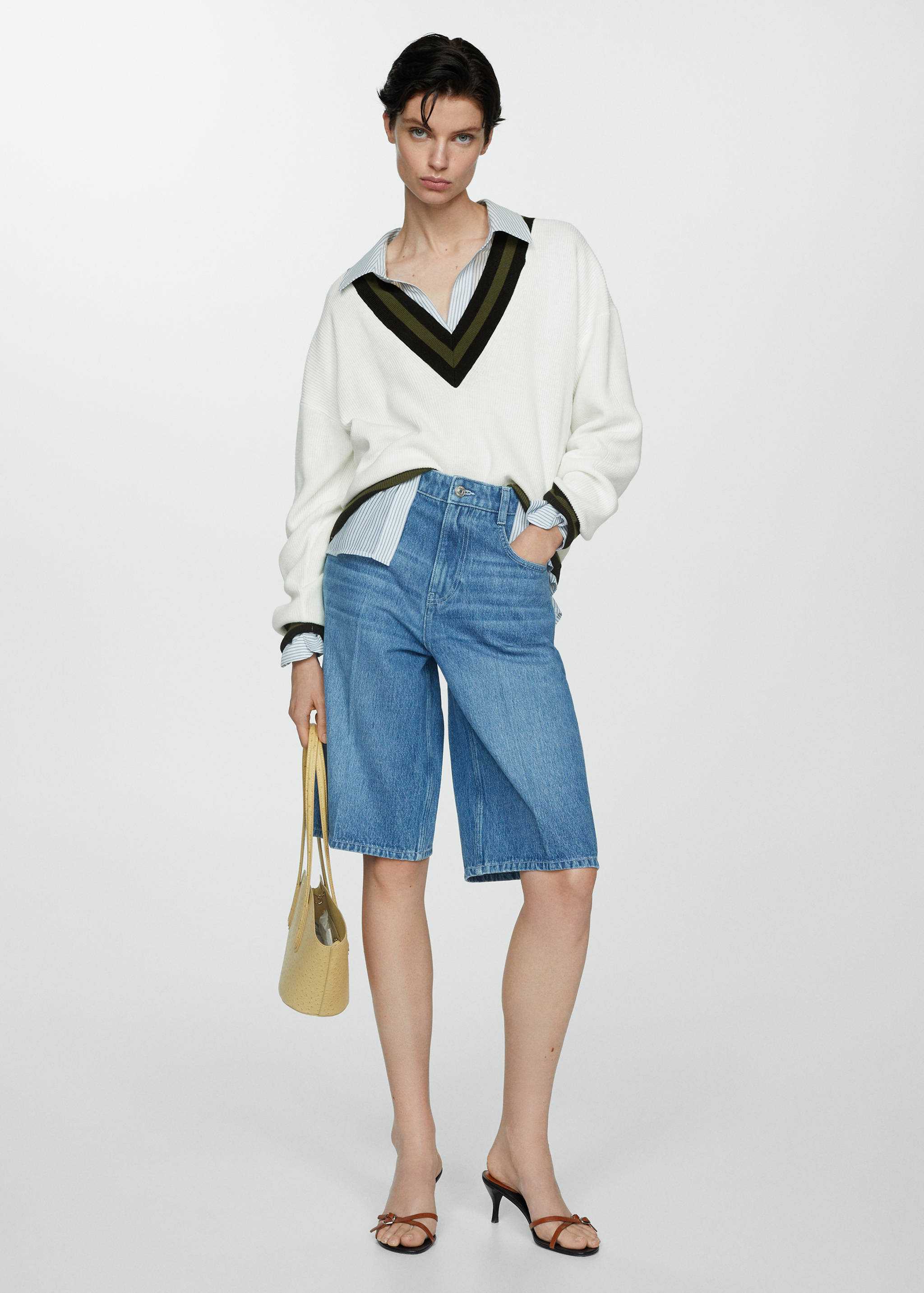 对比色V领毛衣 - null