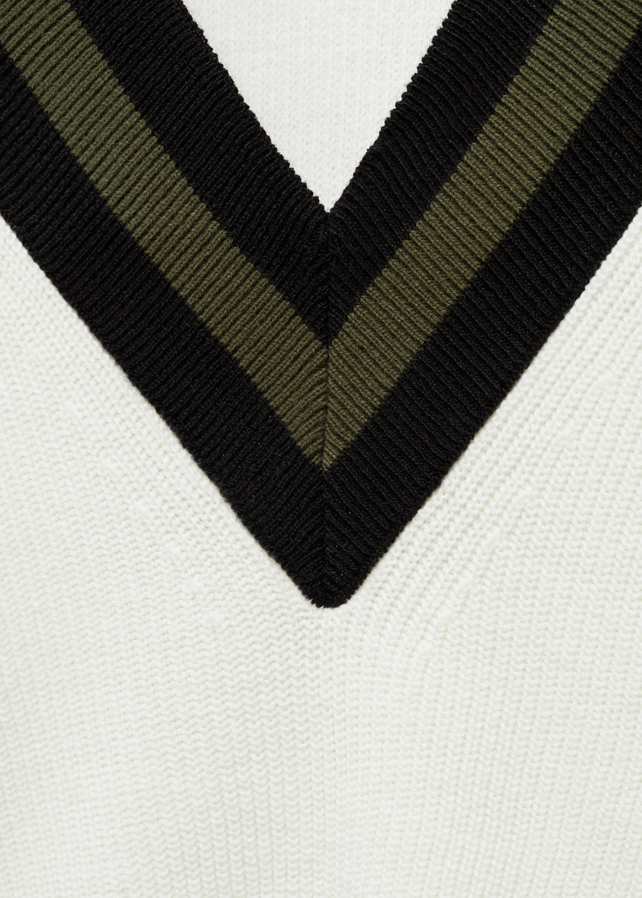 对比色V领毛衣 - null