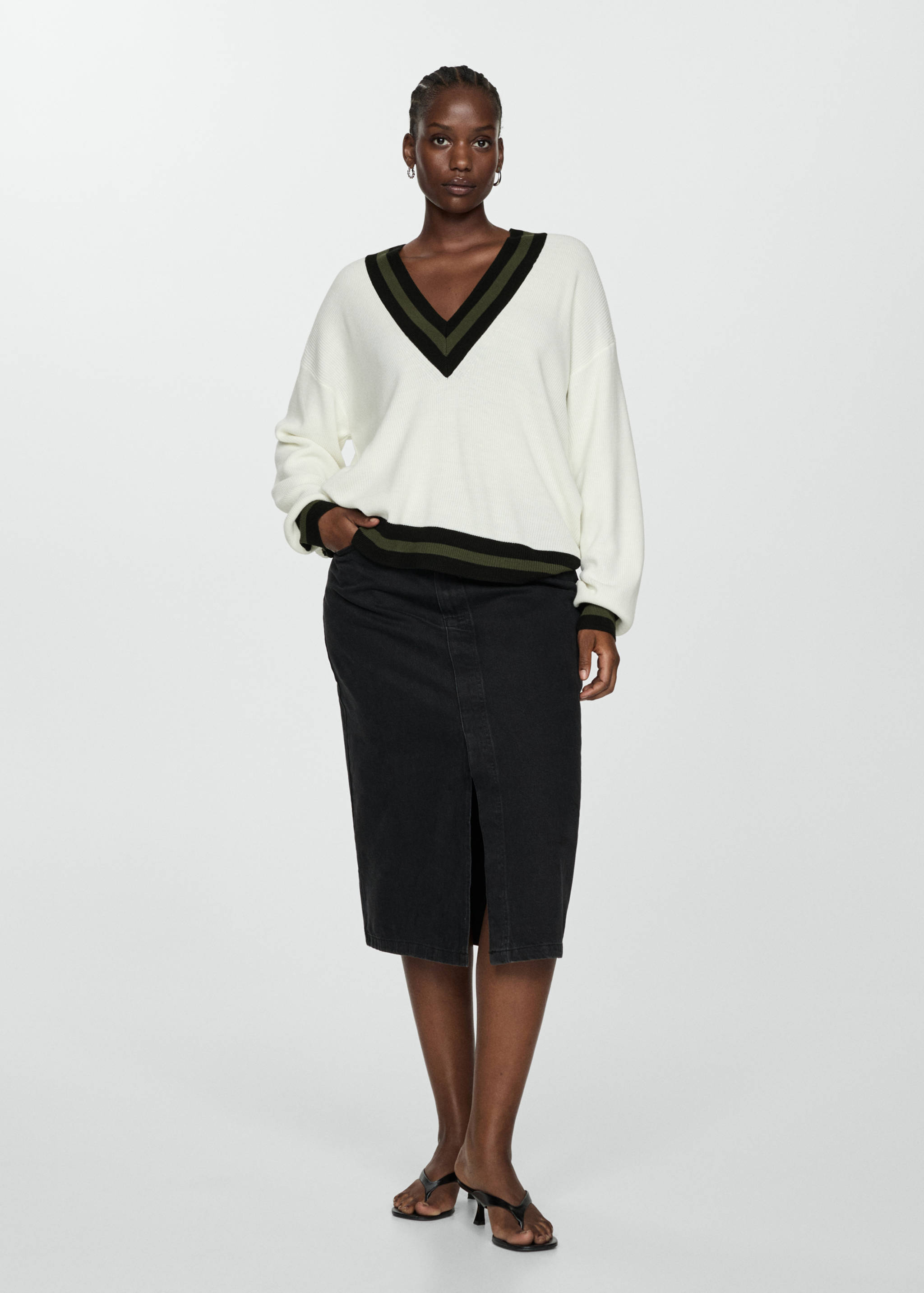 对比色V领毛衣 - null