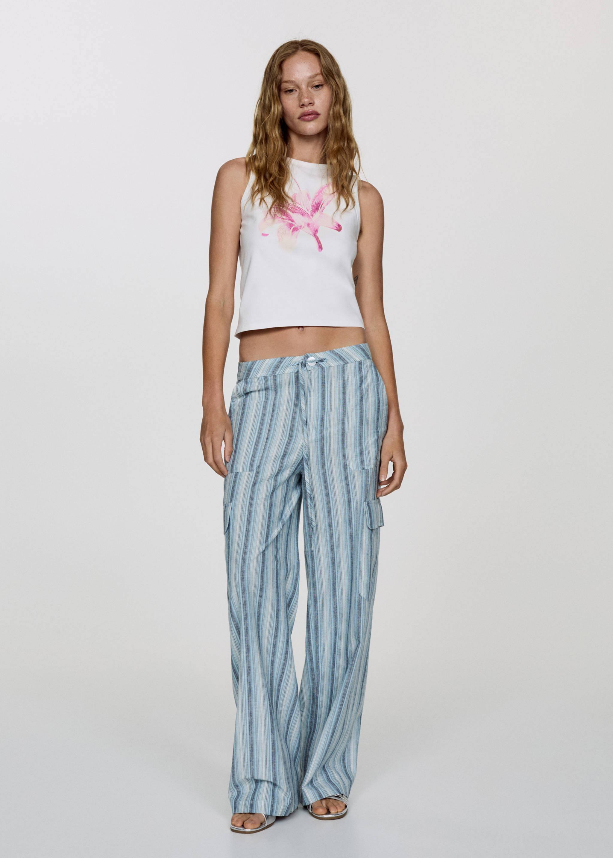 Top sin mangas estampado - Plano general