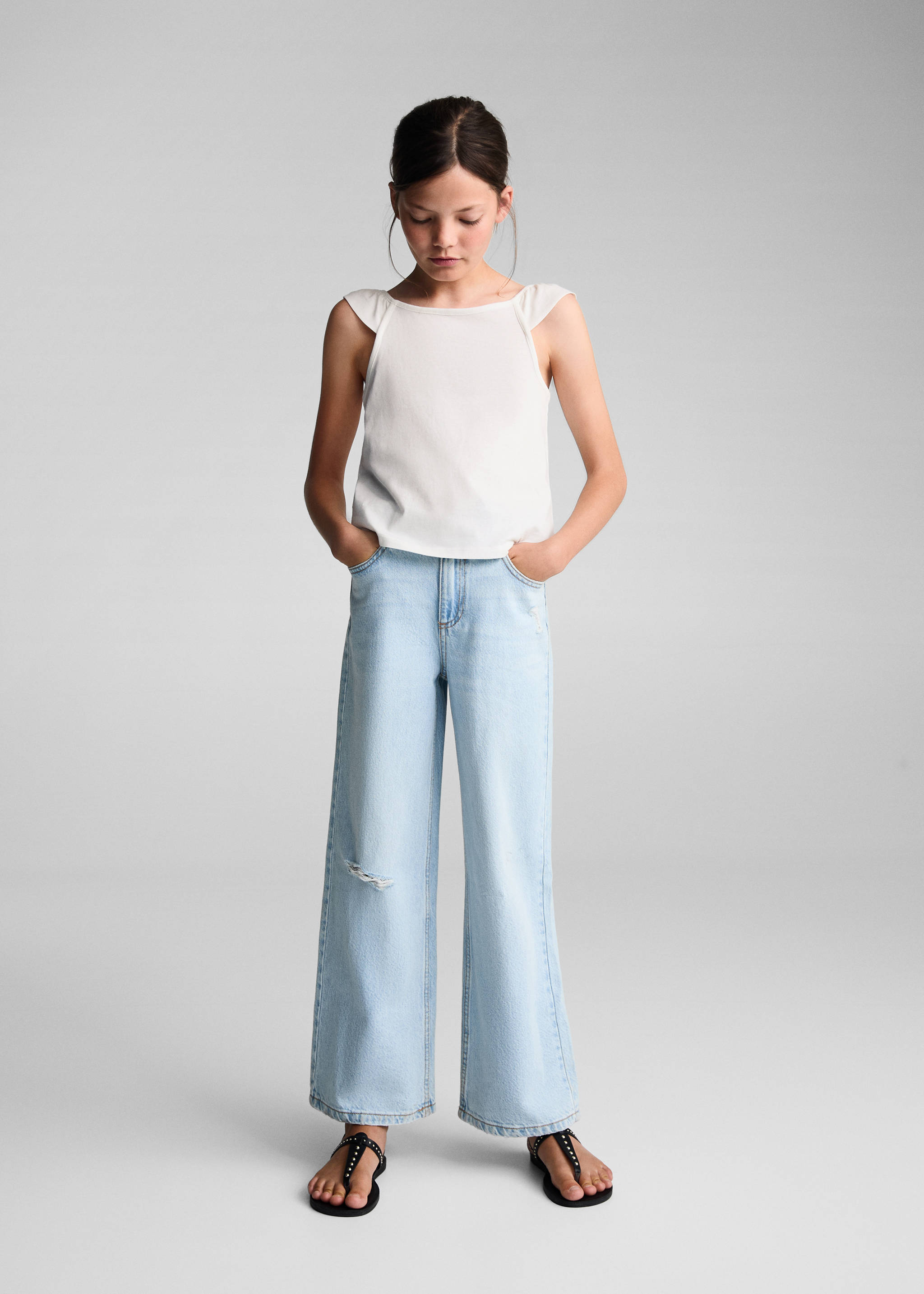 Top na ramínka s volánem - Celkový náhled