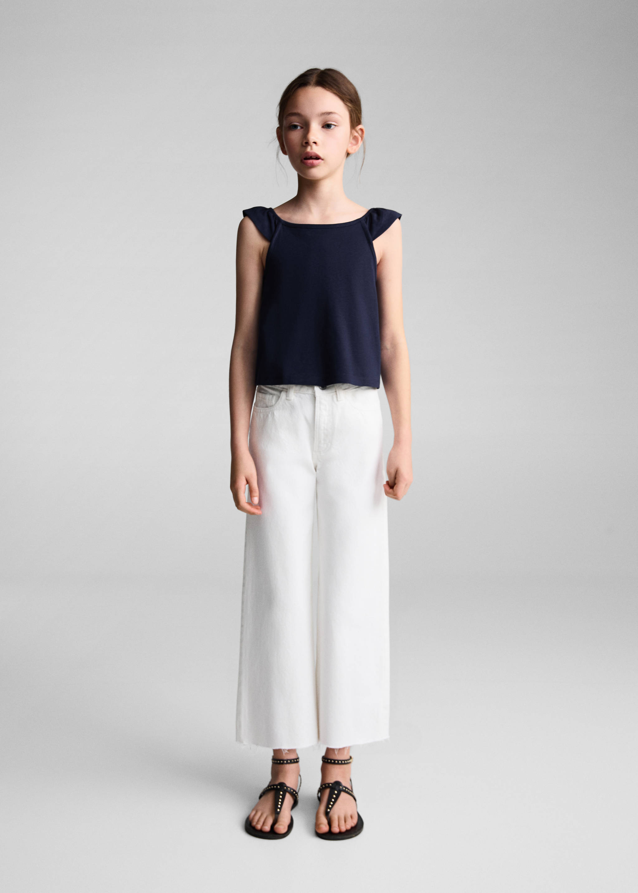 Top na ramínka s volánem - Celkový náhled