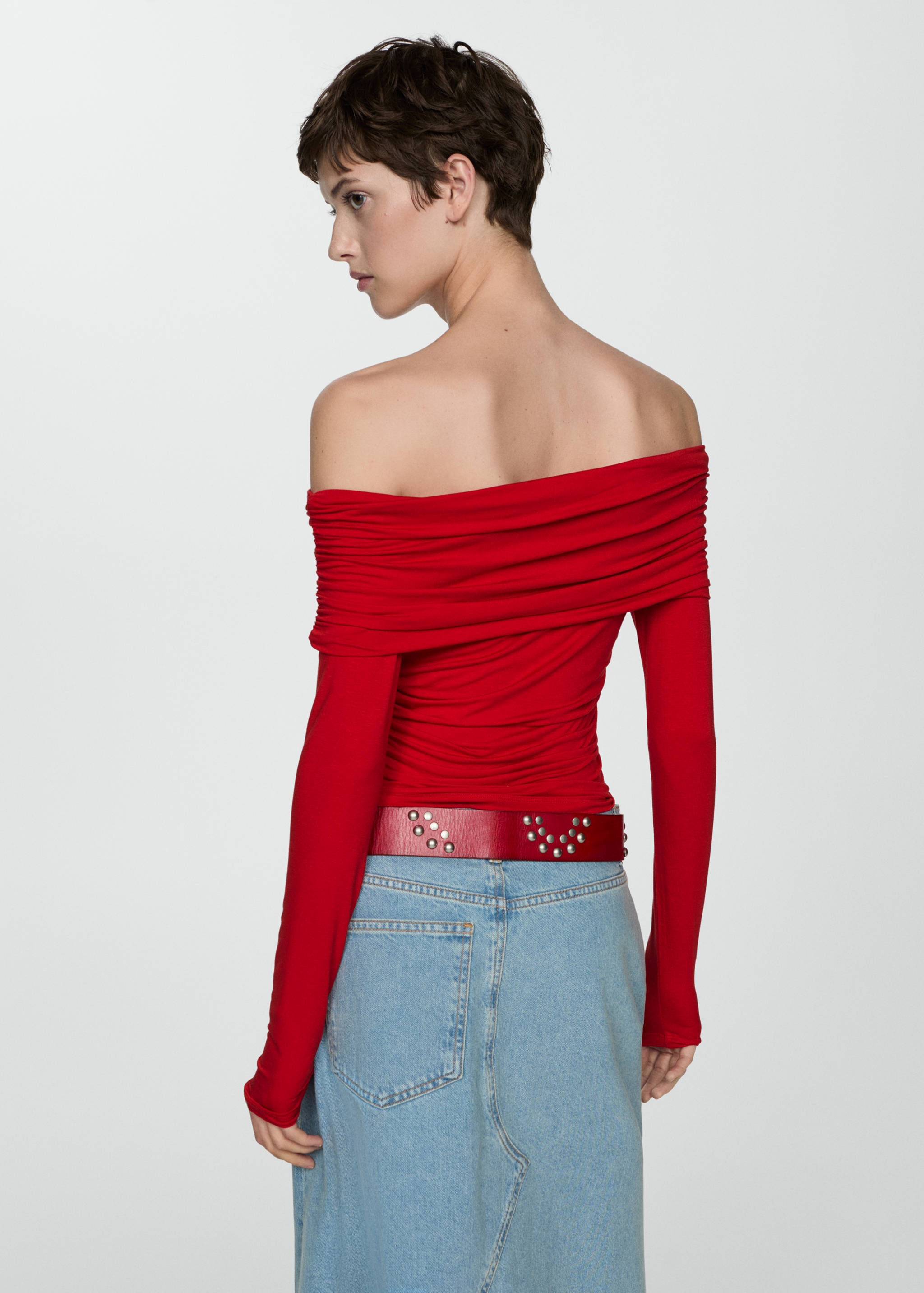 Camiseta hombros descubiertos - Reverso del artículo