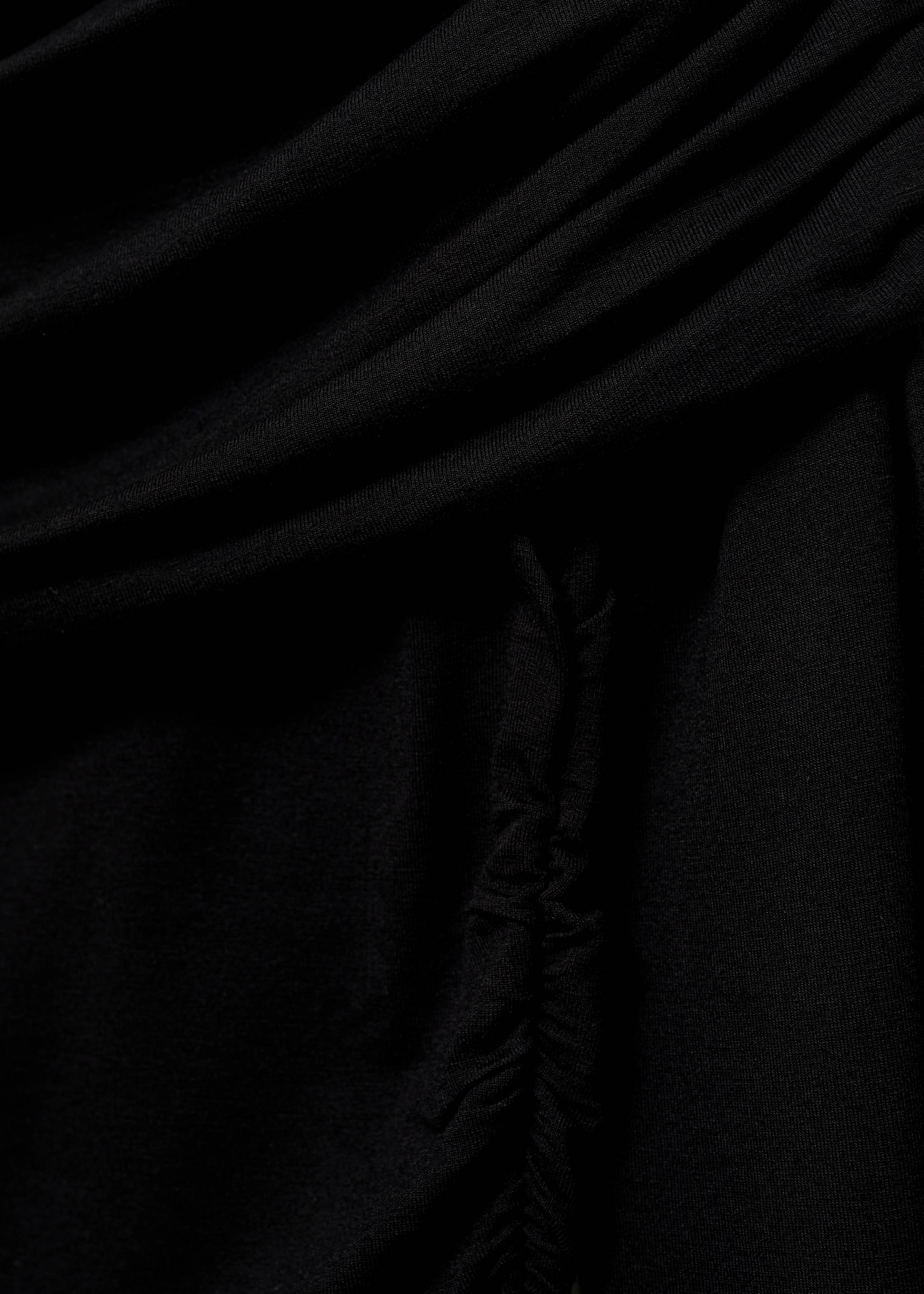 Camiseta hombros descubiertos - Detalle del artículo 8