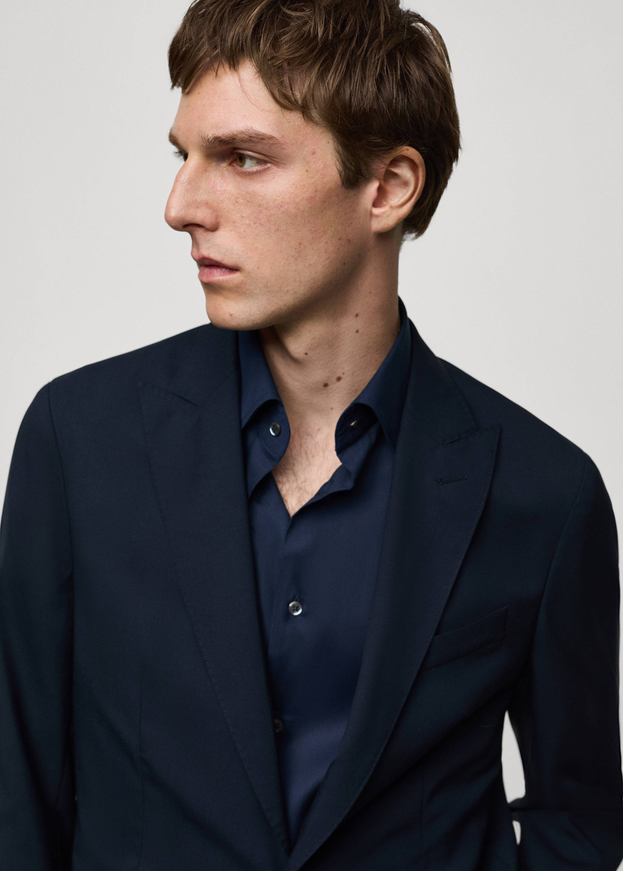 100% virgin wool slim-fit suit jacket - Details of the article 1