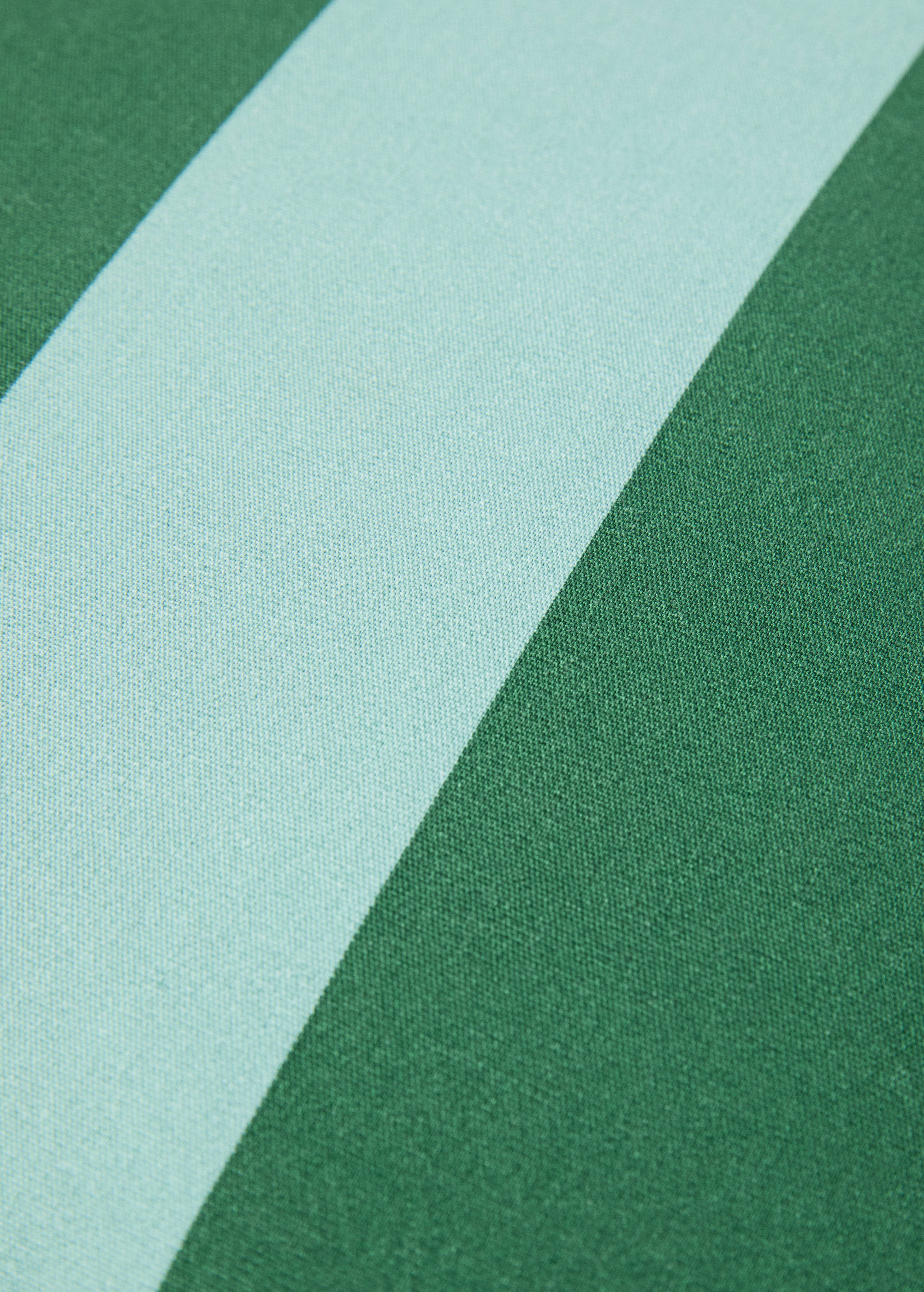 Striped water-repellent cushion cover 50x50cm - Details of the article 3