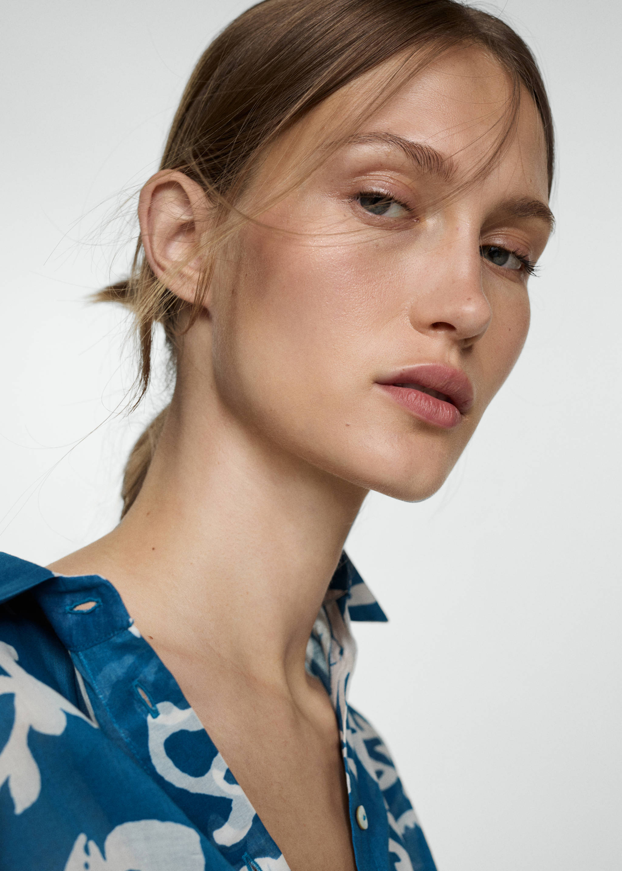 Printed oversize shirt - Details of the article 1