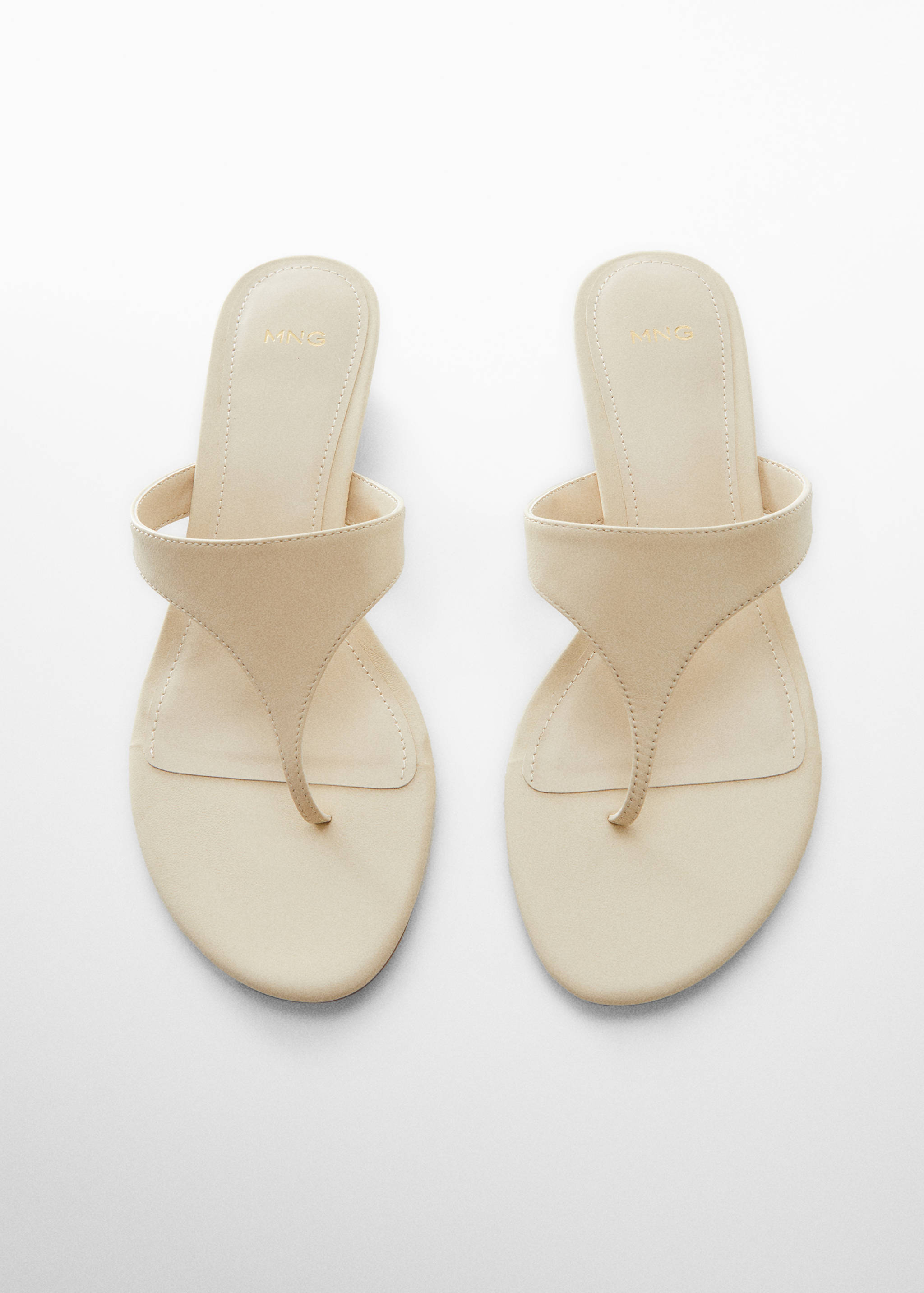 Kitten-heel leather sandal - Details of the article 2