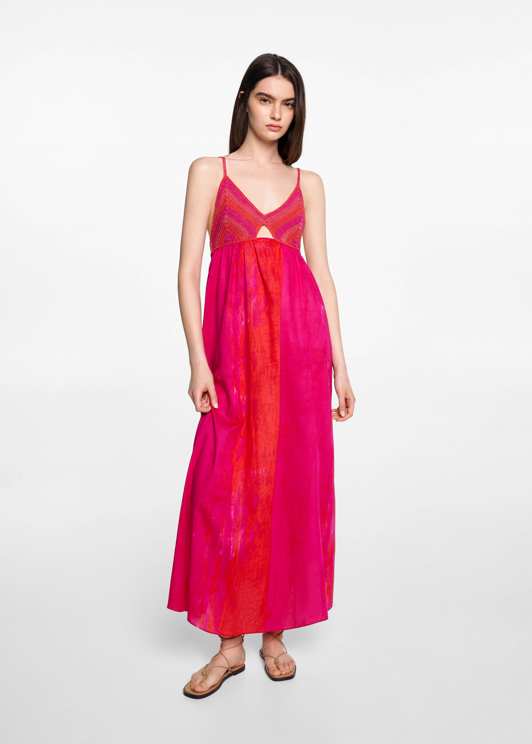 Vestido largo crochet - Plano general