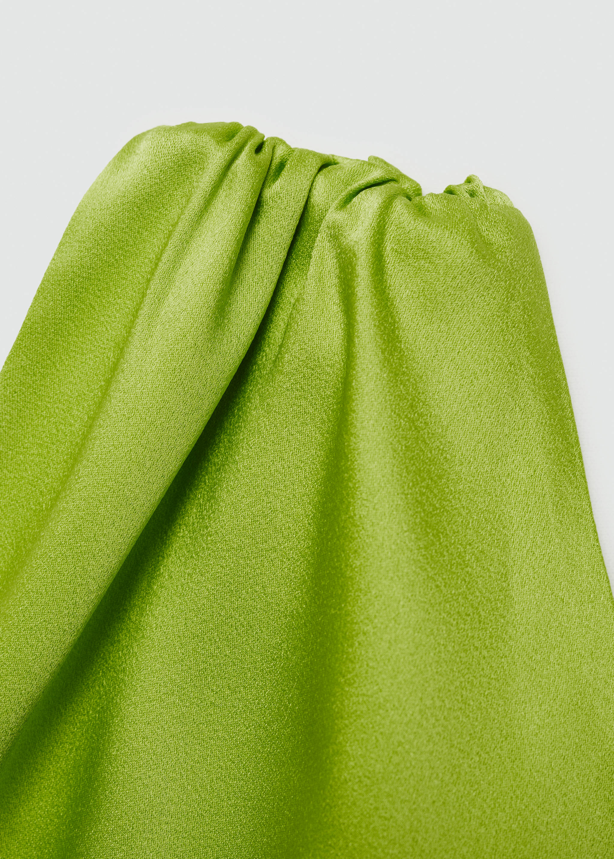 Asimetrična haljina s mašnom na ovratniku - Detalji artikla 8