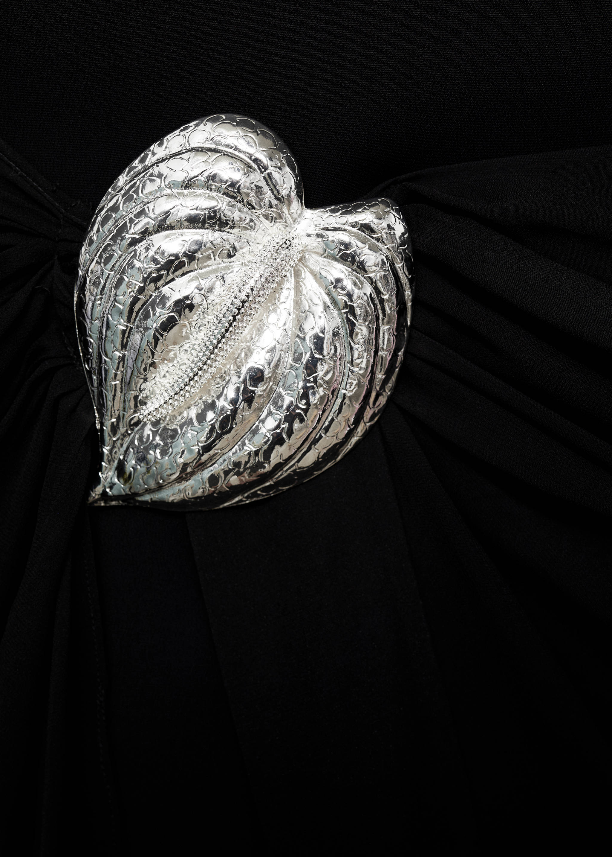 Haljina s poluprozirnom suknjom s brošem - Detalji artikla 8