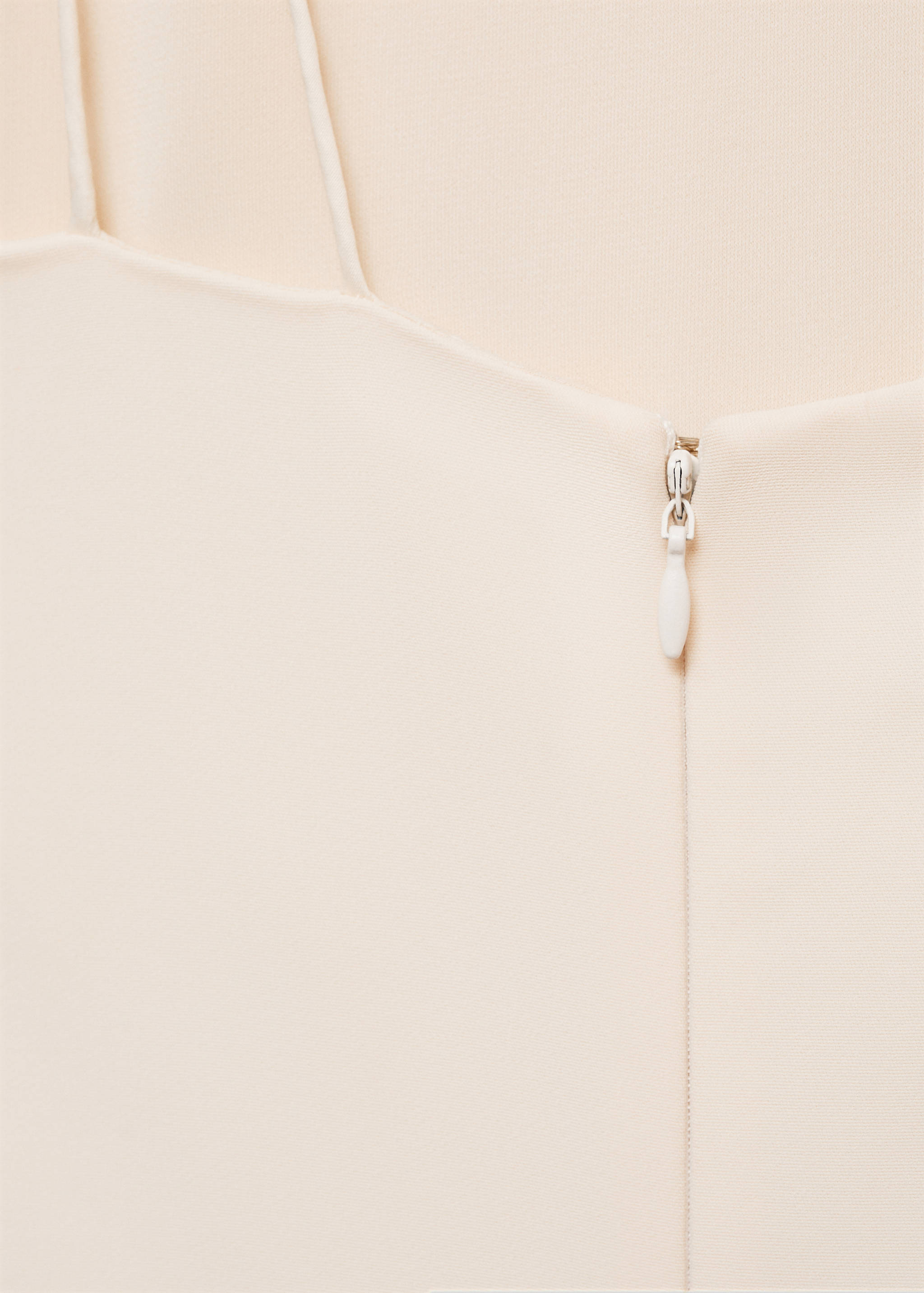 Robe asymétrique détail fleurs - Détail de l'article 0