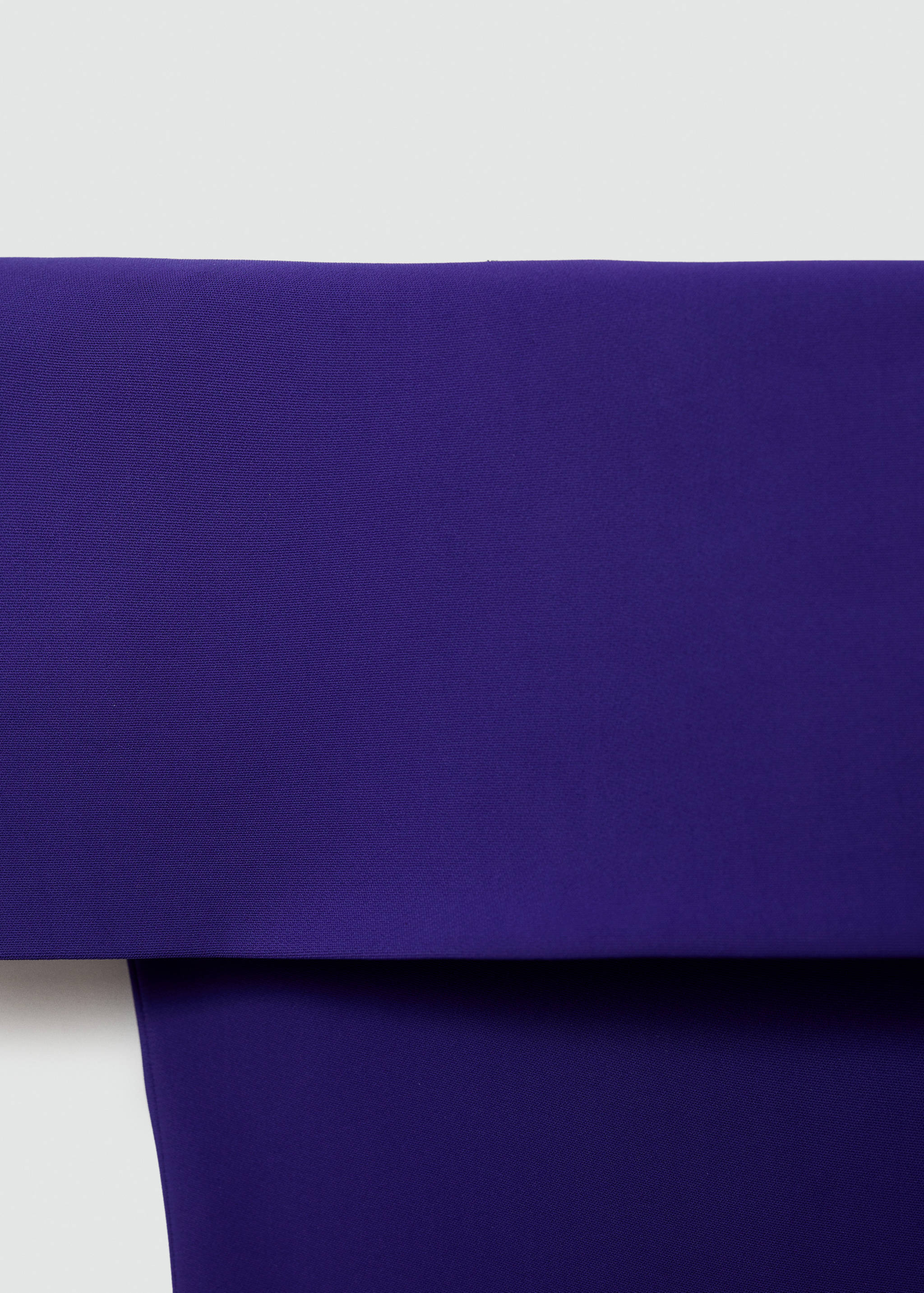 Off-the-shoulder dress with slit detail - Details of the article 8