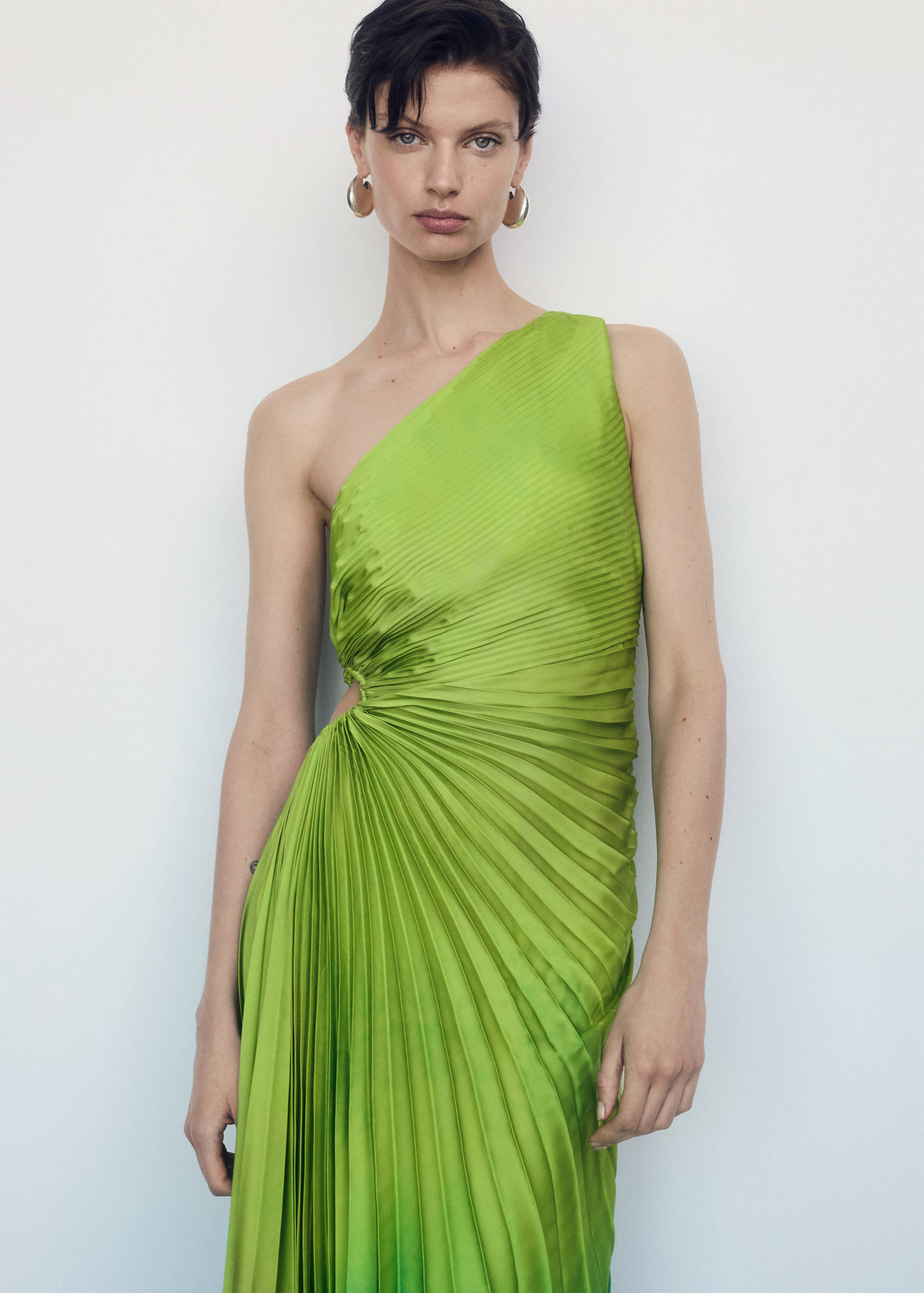 Asymmetrical pleated dress - Medium plane