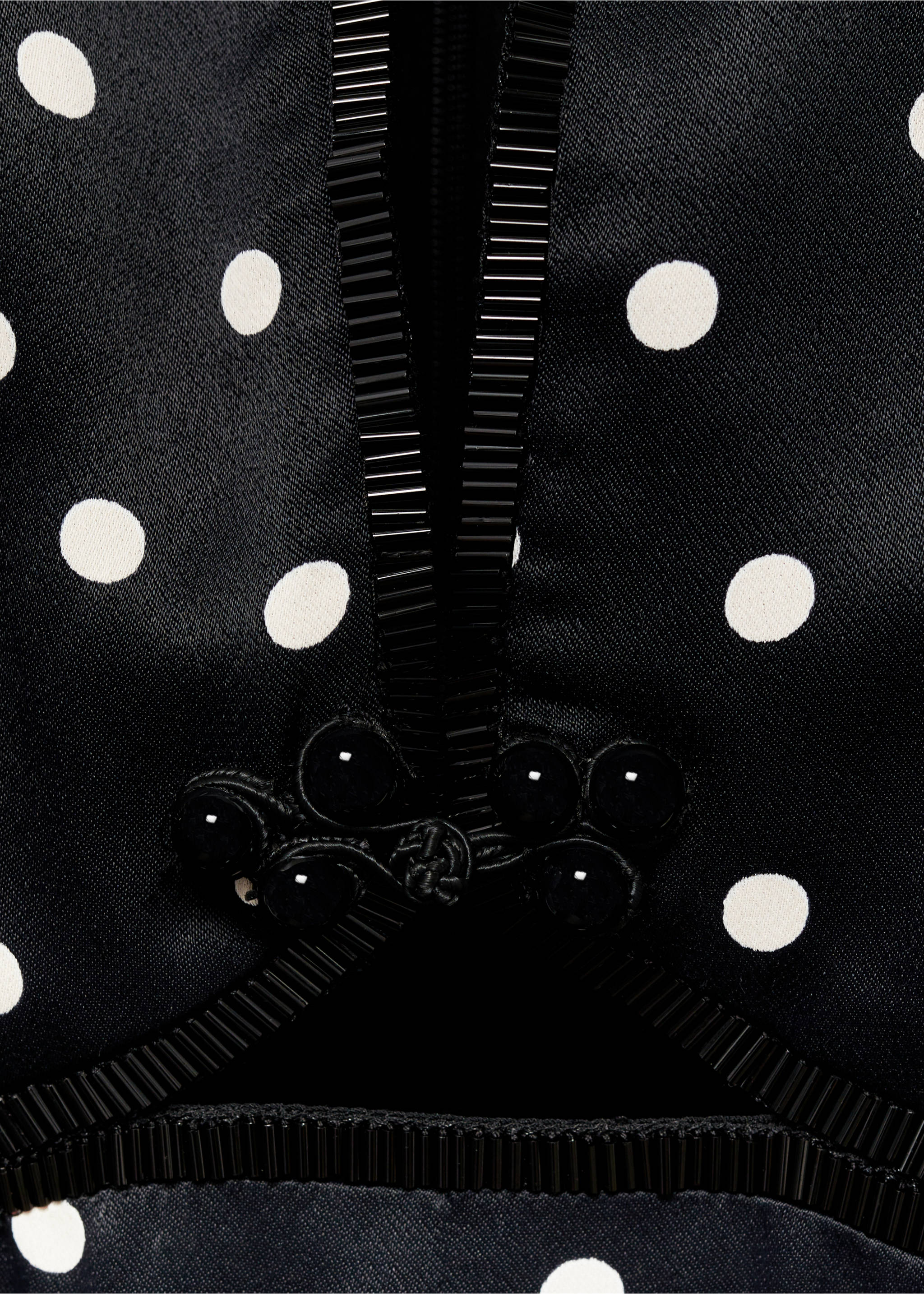 Robe pois détail ouvertures - Détail de l'article 8, Noir. Ref: 67009260-00.